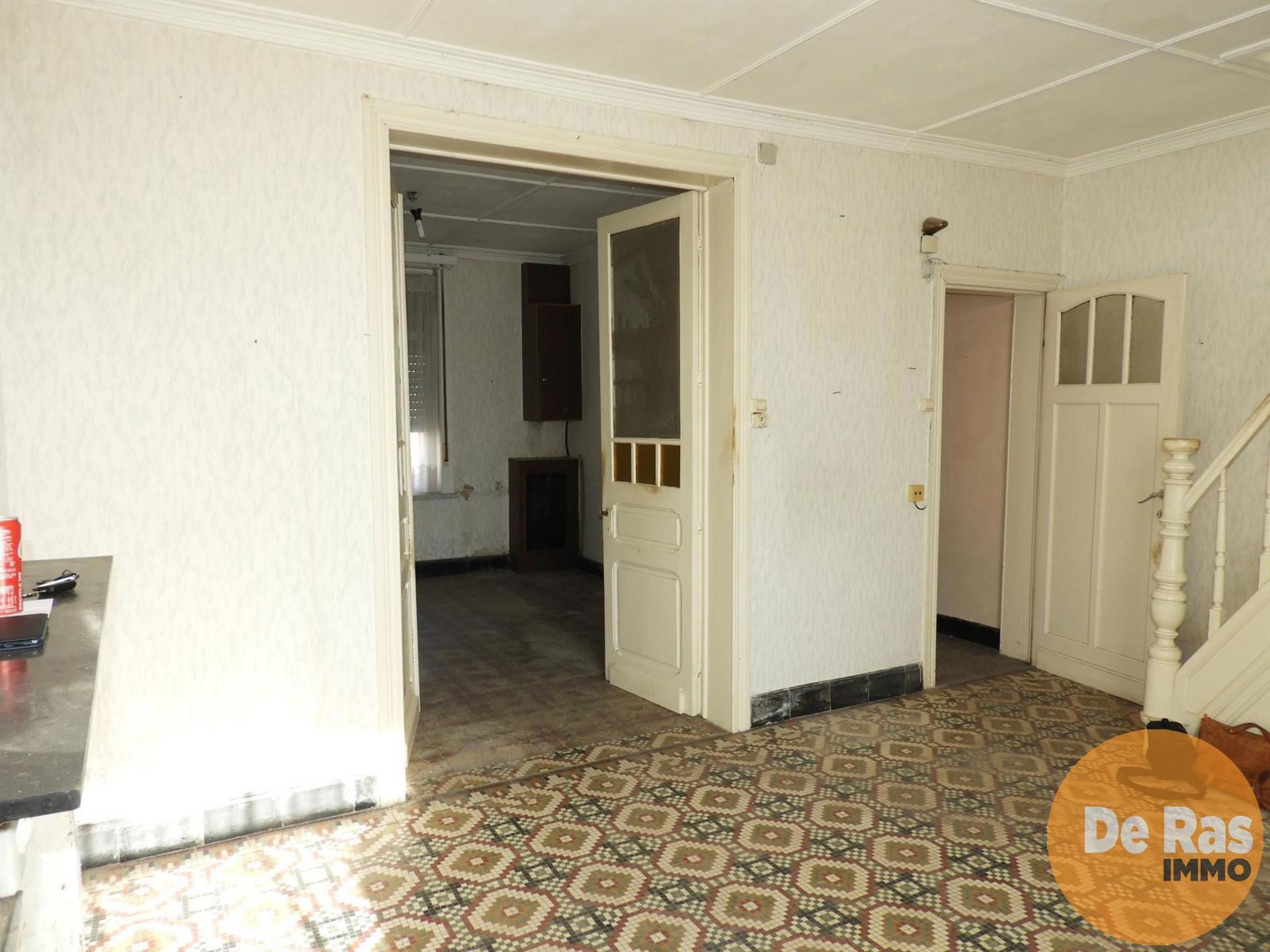 ERONDEGEM – Te renoveren halfopen bebouwing met uitzicht foto 4