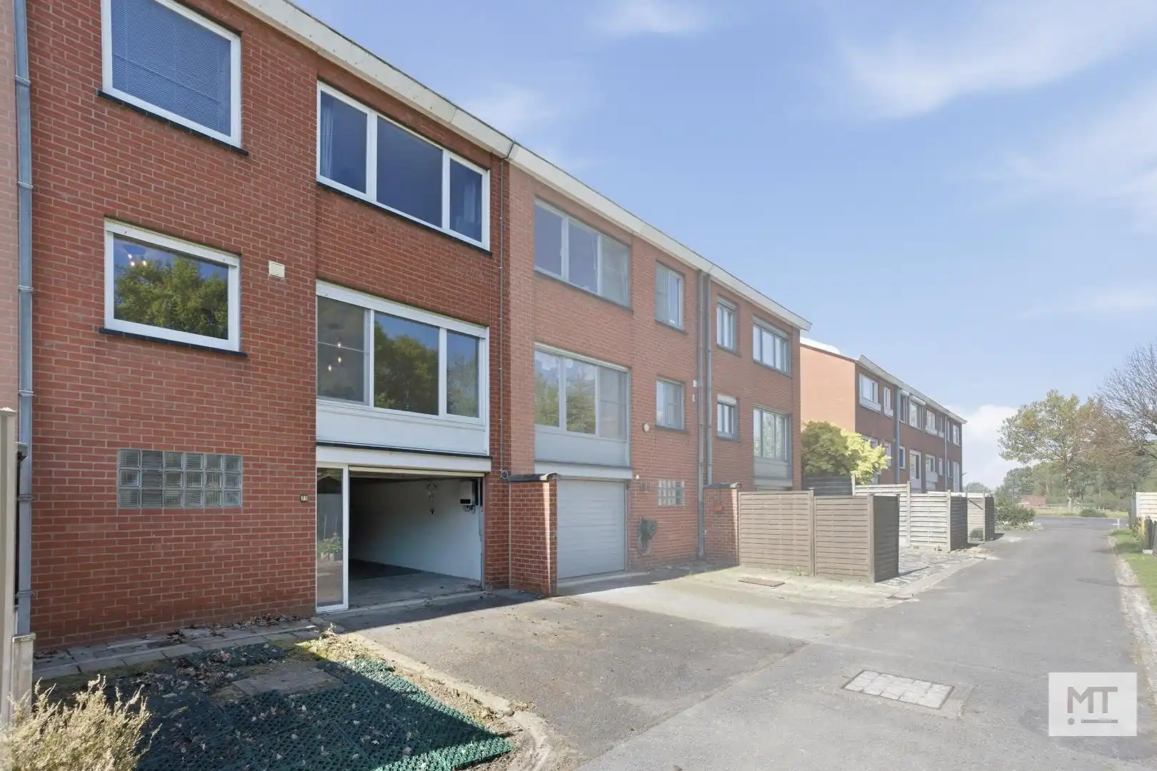 Instapklare, energiezuinige woning met 3 slaapkamers, tuin en garage te koop in een rustige wijk te Zonnebeke foto 18
