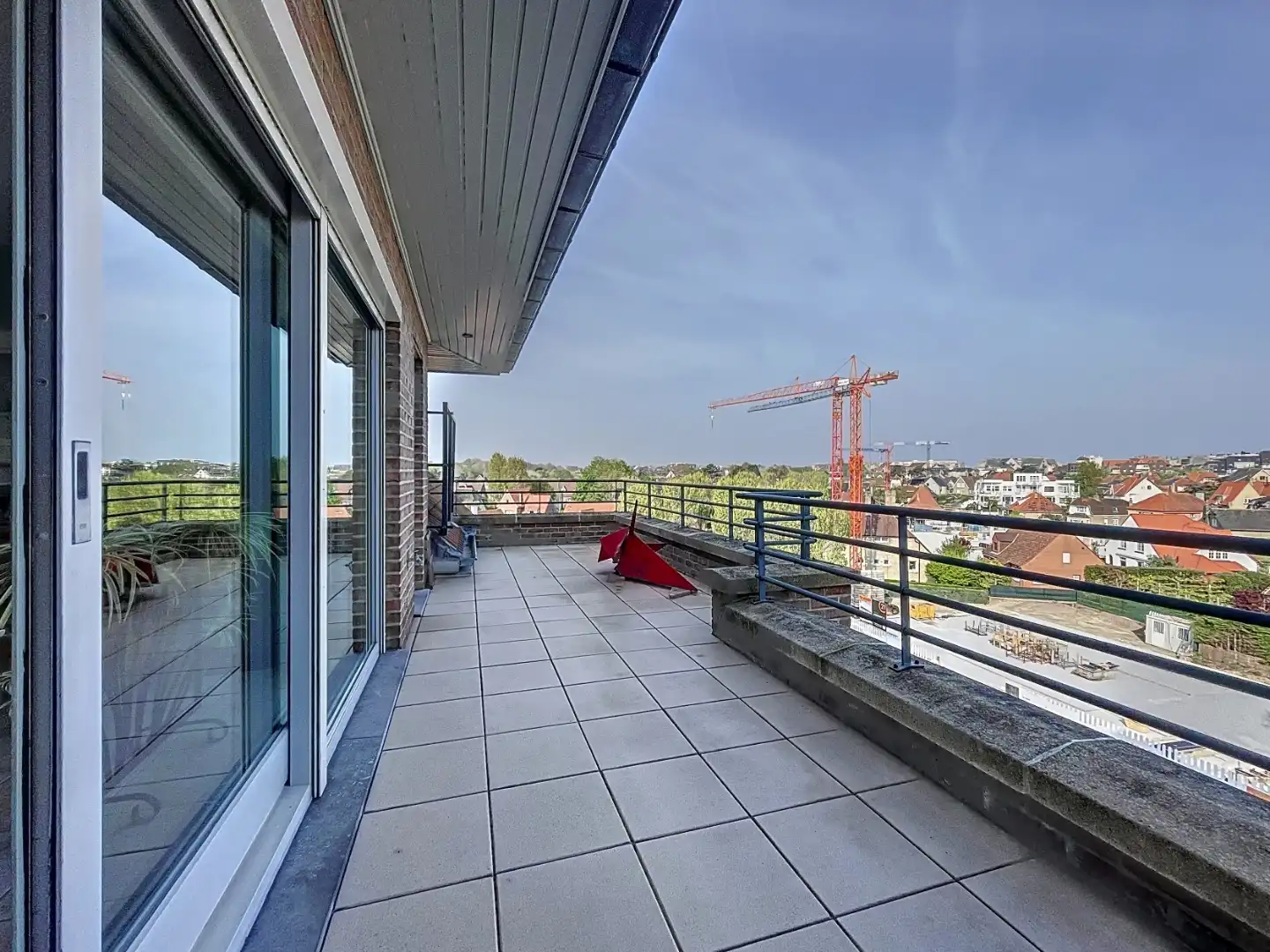 Penthouse (duplex) te koop in het centrum van Koksijde. foto 12