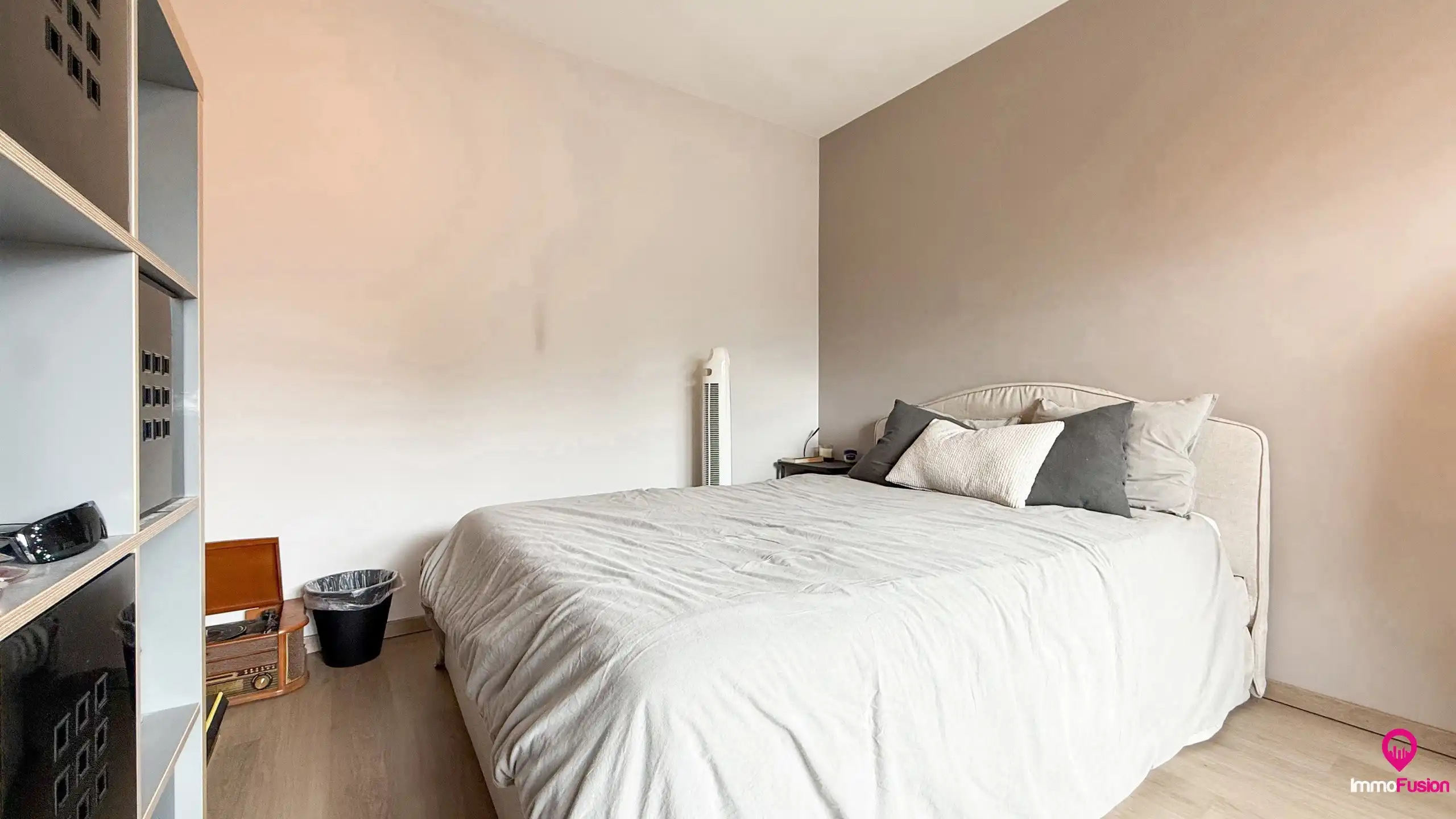Moderne energiezuinige woning in rustige straat met 3slpks!  foto 18