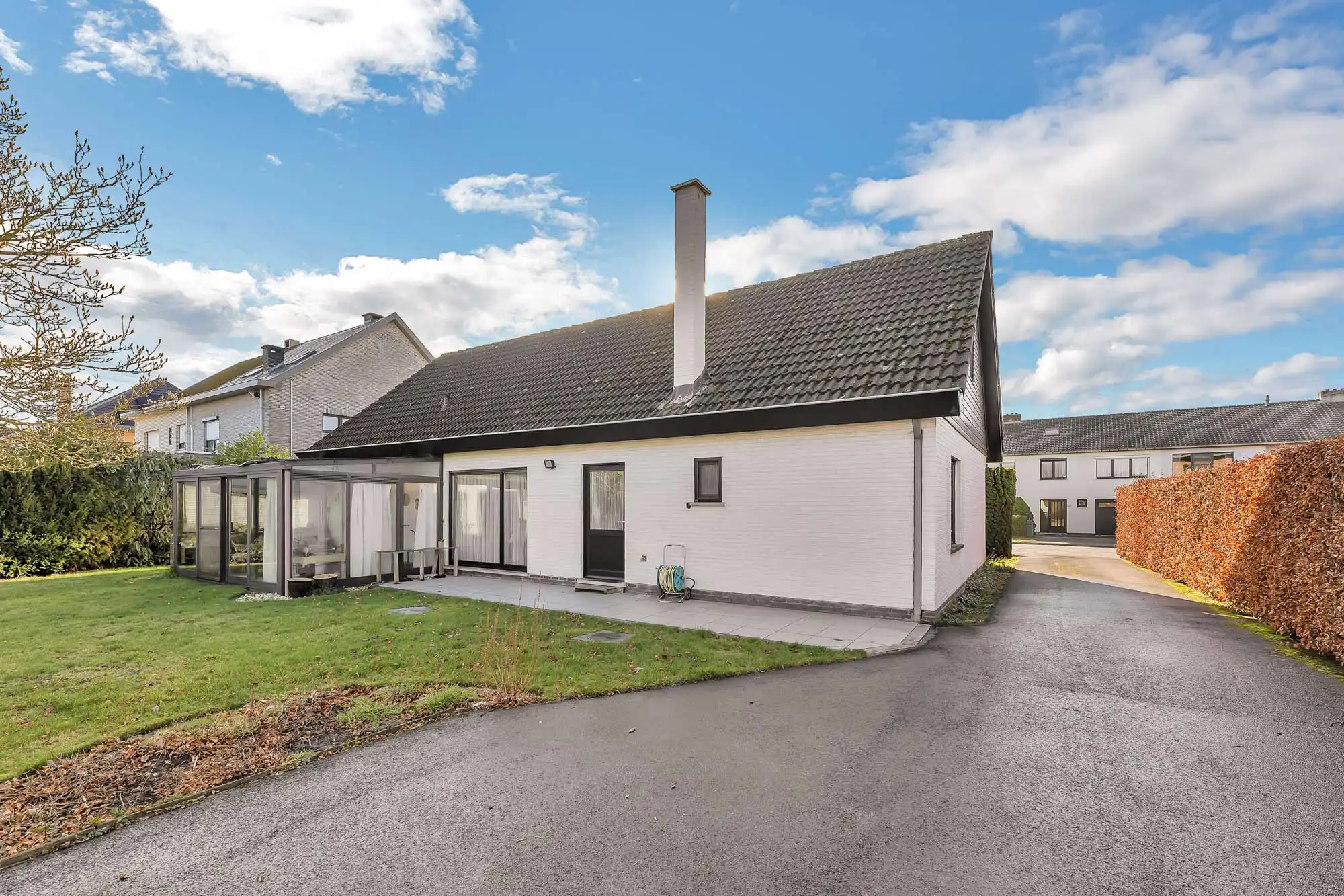 Solide bungalow met veel mogelijkheden foto 2