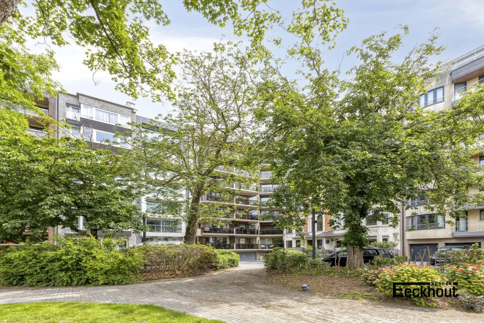 Ruim 3-slaapkamer appartement met zonneterras aan het Prinses Stefanieplein te Oostende foto 28