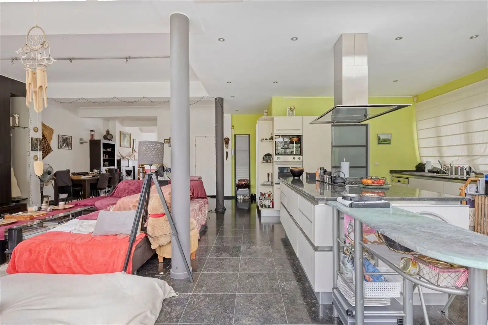 Gelijkvloers appartement (159m²) met prachtige tuin foto 7