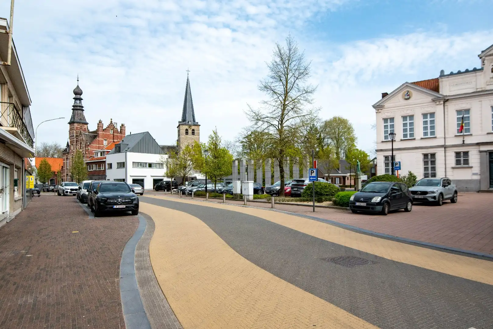 Veelzijdig Commercieel Gelijkvloers in de Dorpskern van Zandhoven foto 17