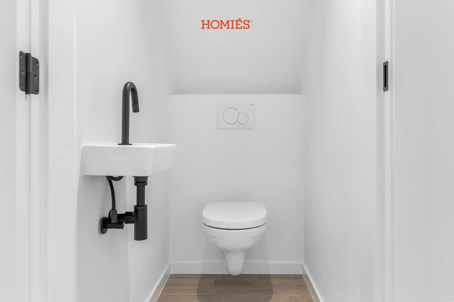 Volledig gerenoveerde woning met 4 slaapkamers foto 12