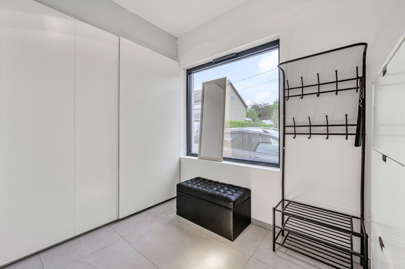 Gezellige, instapklare HOB met 4/5 slaapkamers, dressing en een grote tuin foto 7