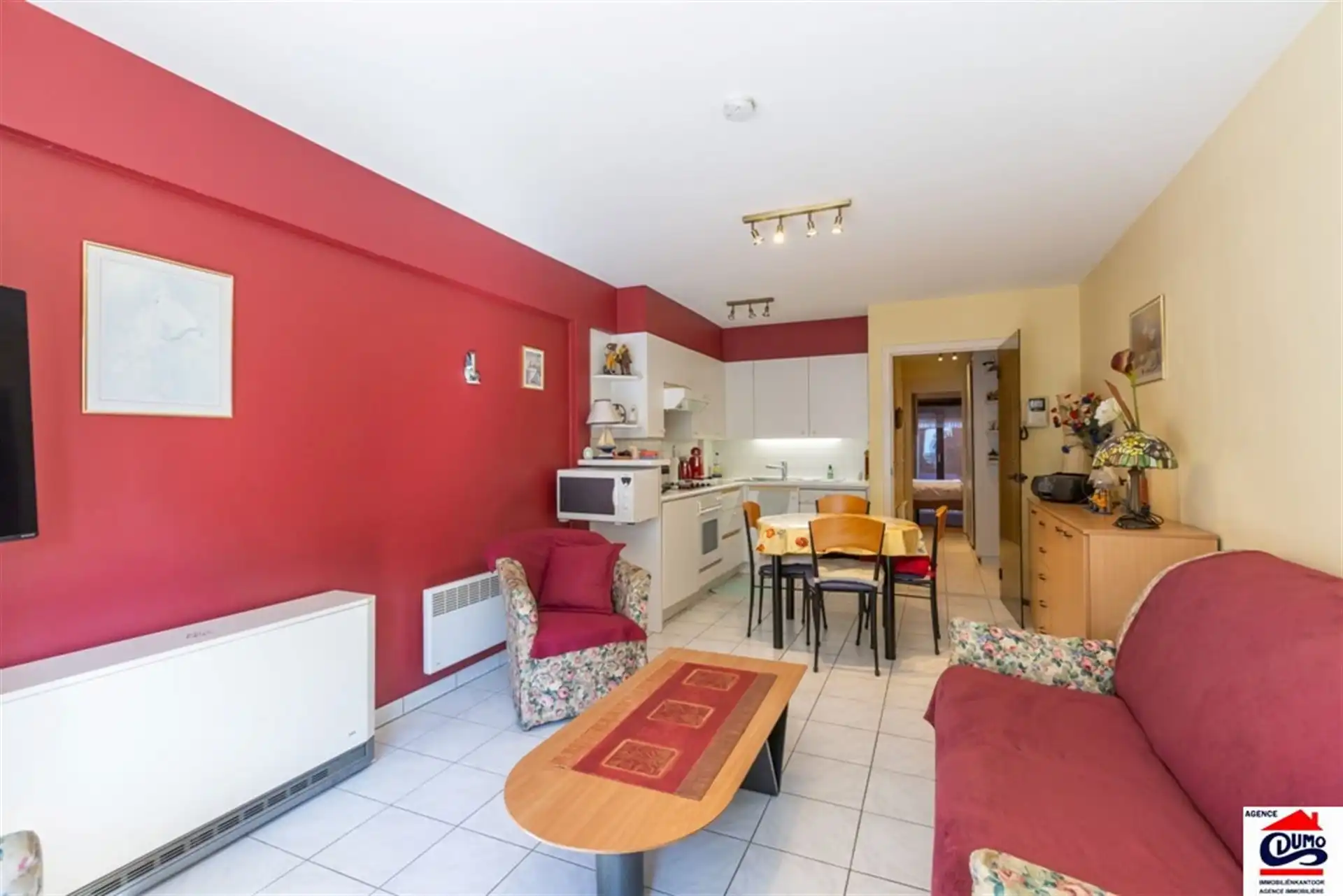 Gemeubeld appartement met 1 slaapkamers op het gelijkvloers foto 3