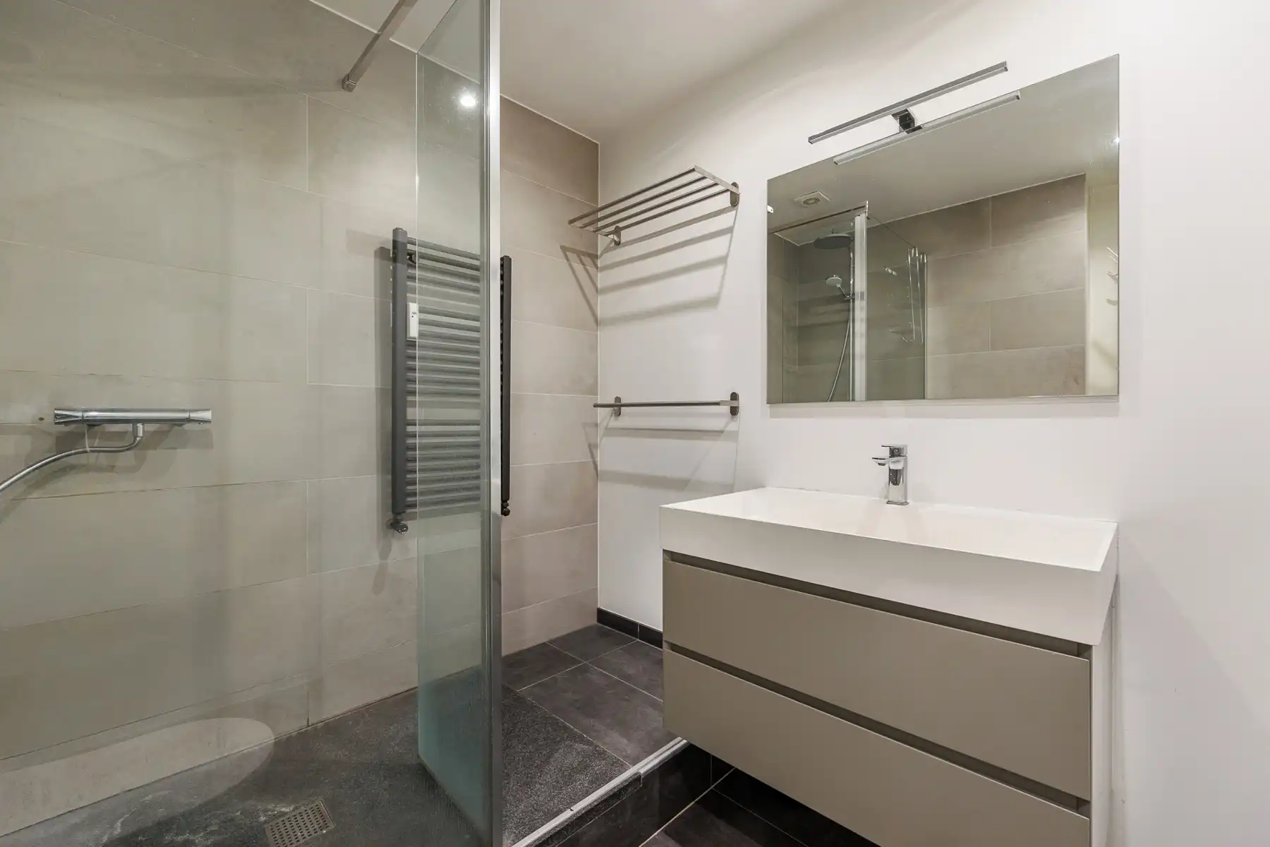 Gezellig appartement in Schoten foto 7