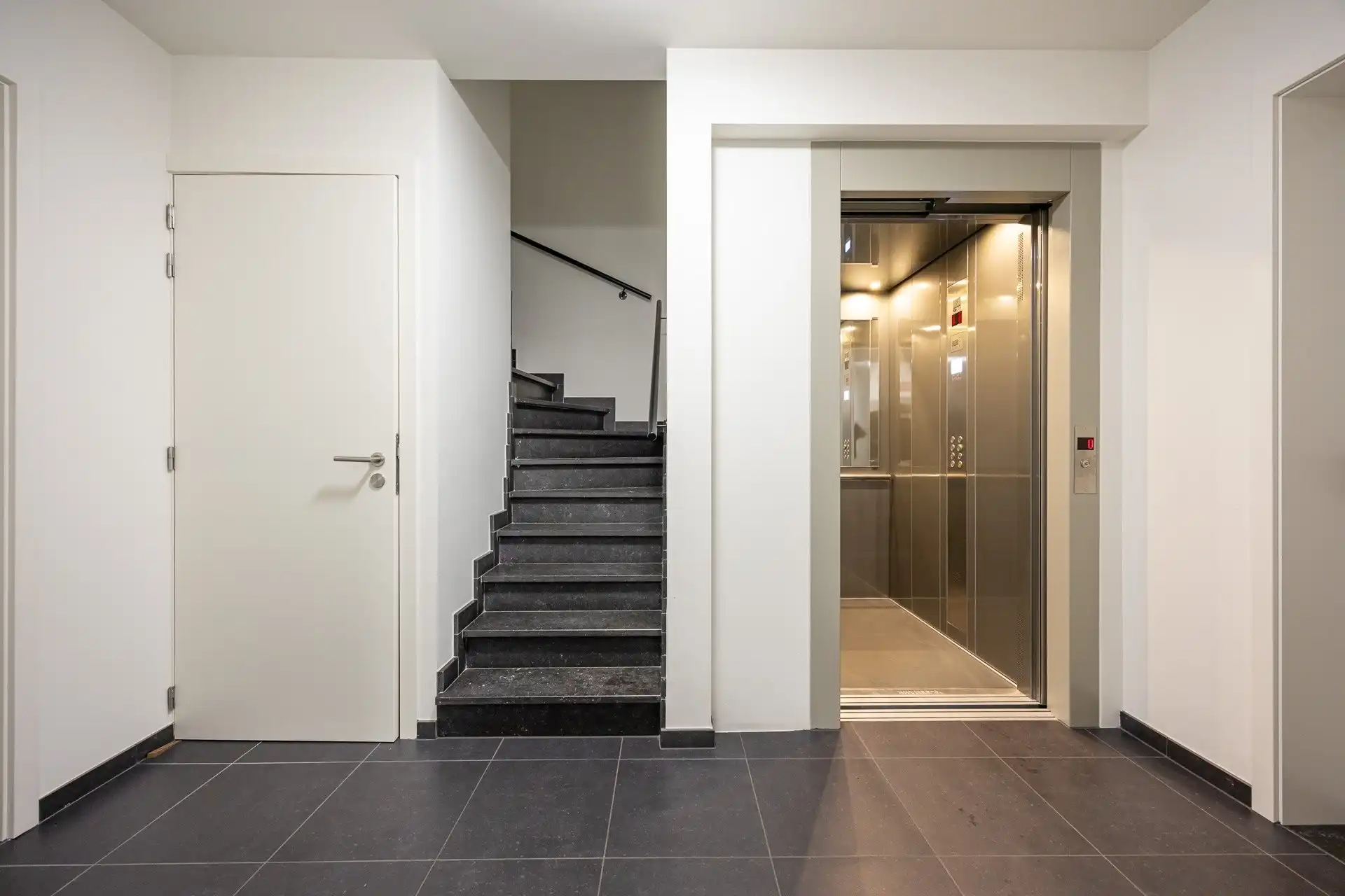 BEN-appartement (2022) met 2 slpks, terras en staanplaats foto 6