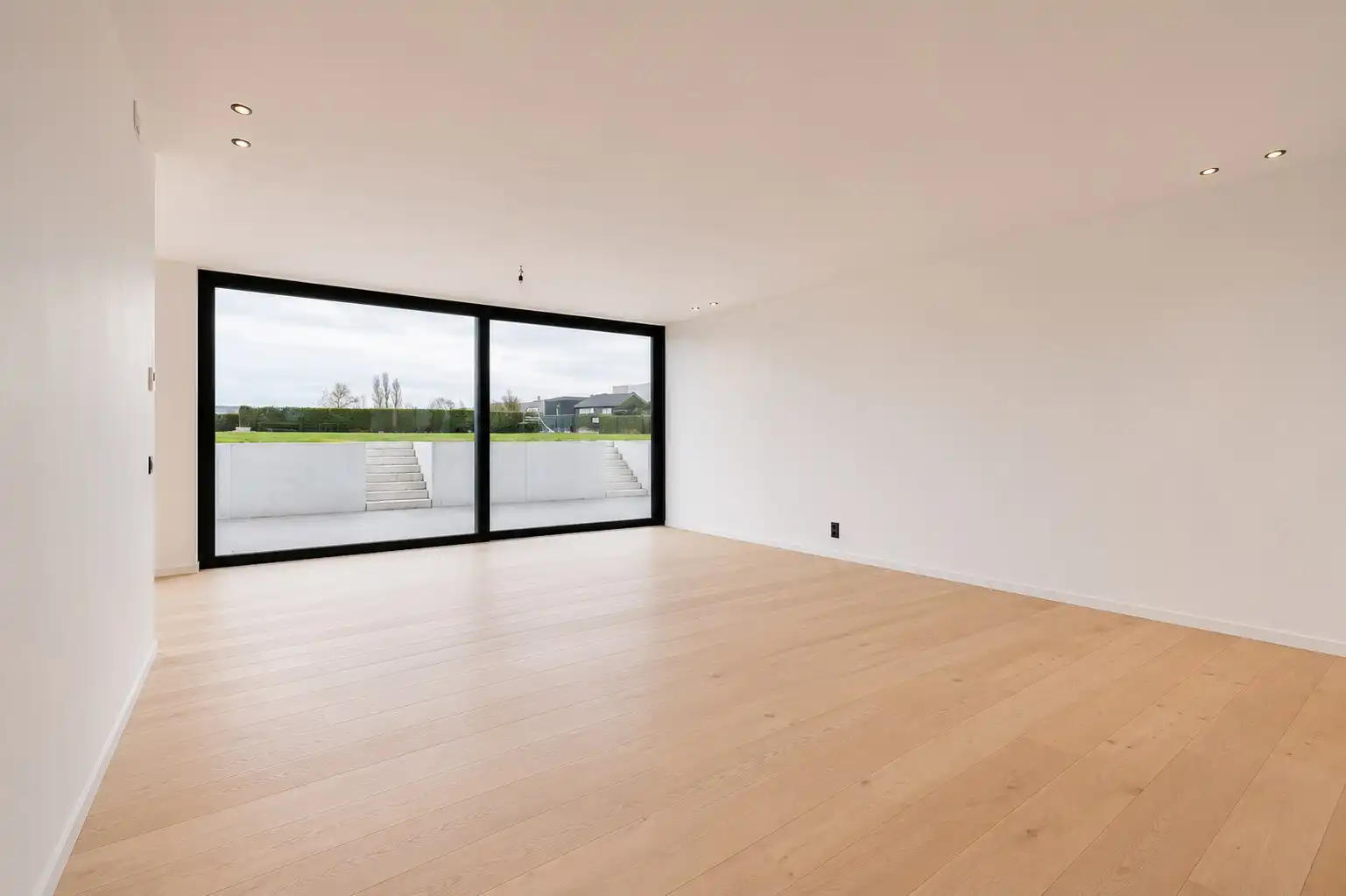 Ruime afgewerkte nieuwbouwwoning met landelijk zicht! foto 7