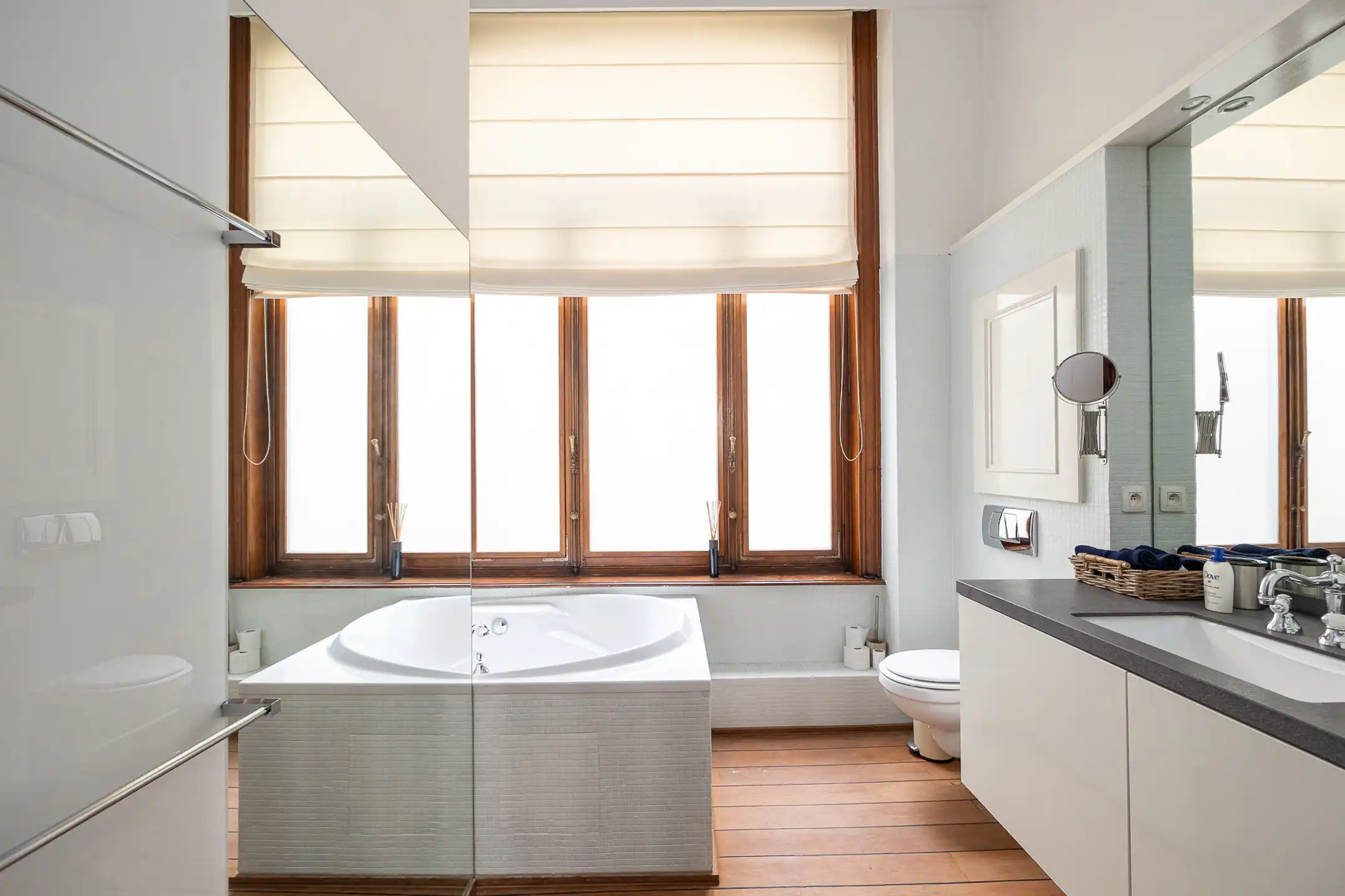 ANTWERPEN - Majestueus karaktervol appartement  foto 7