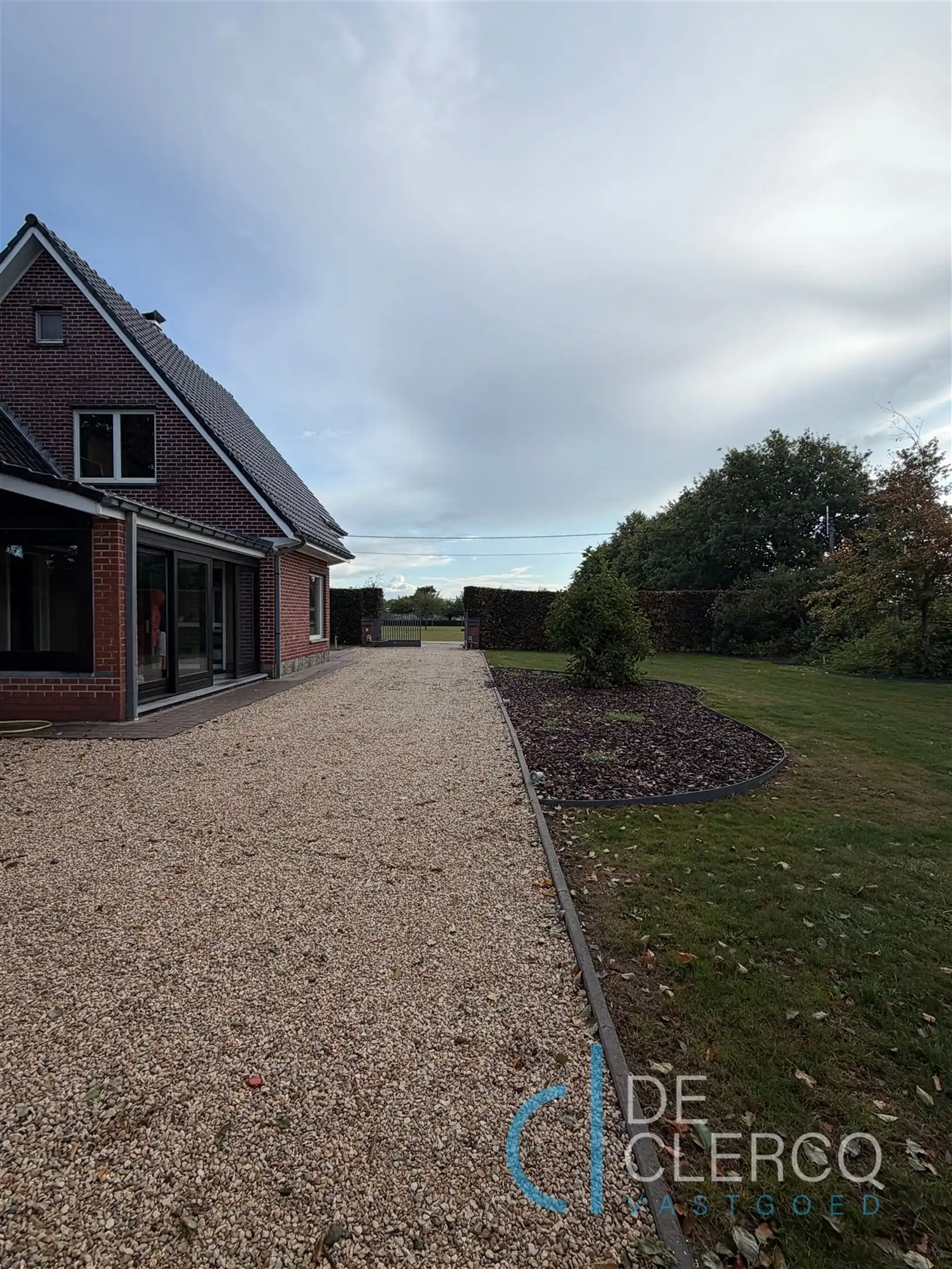 Grote landelijke woning te huur met prachtige tuin en weide! foto 21