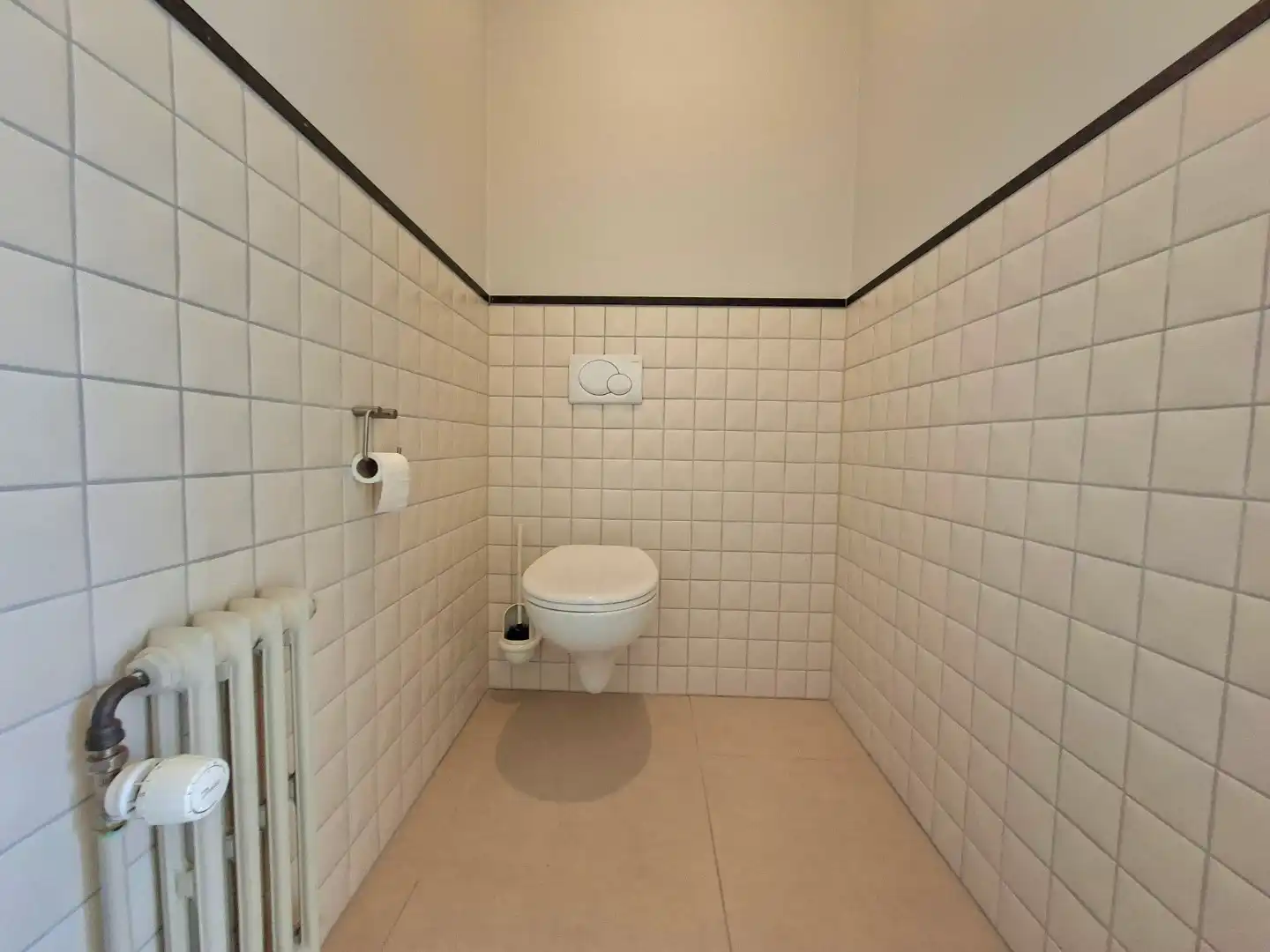 Praktijk en/of kantoorruimte  foto 4