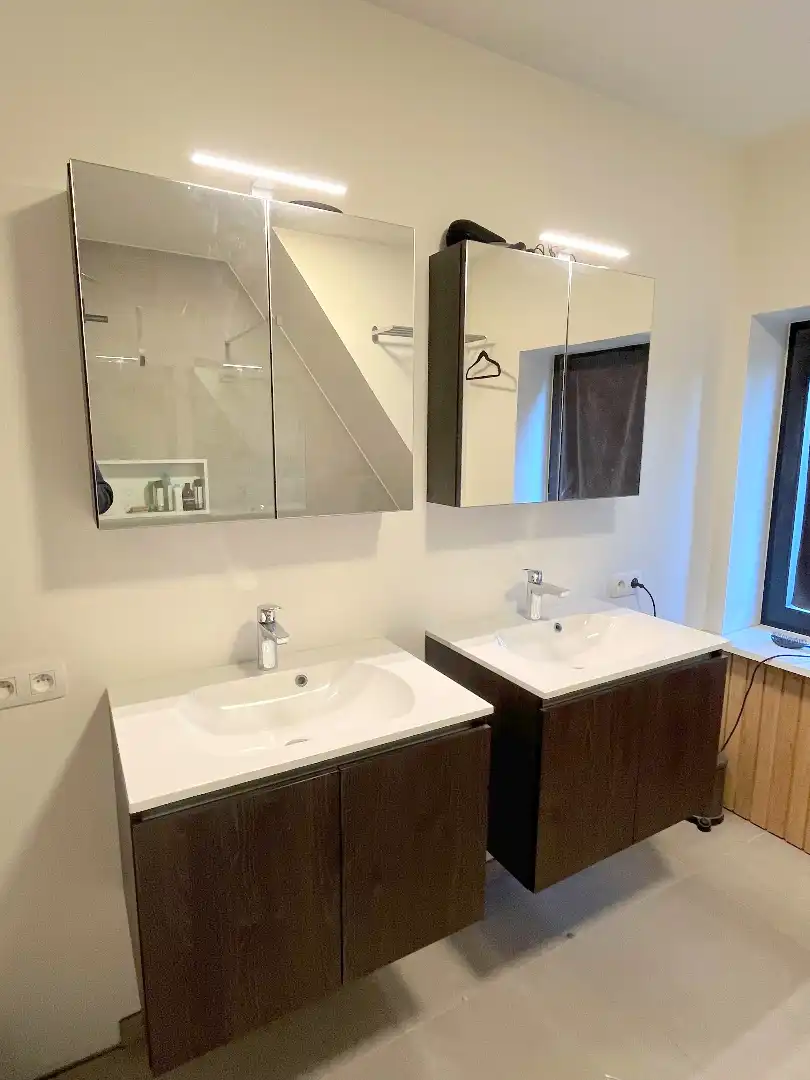 Volledig gerenoveerde woning met tuin en garage te Bissegem foto 10