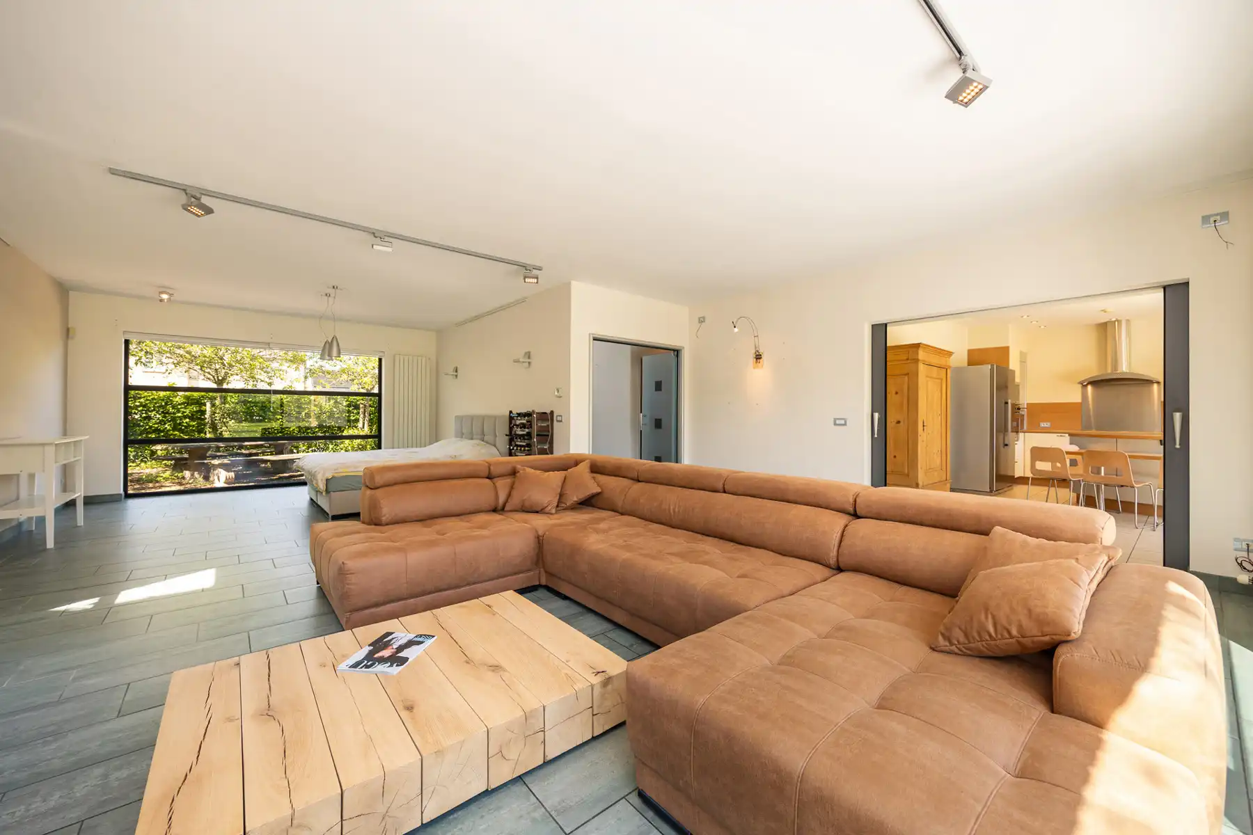 Energiezuinige vrijstaande woning met uitzonderlijke volumes foto 5