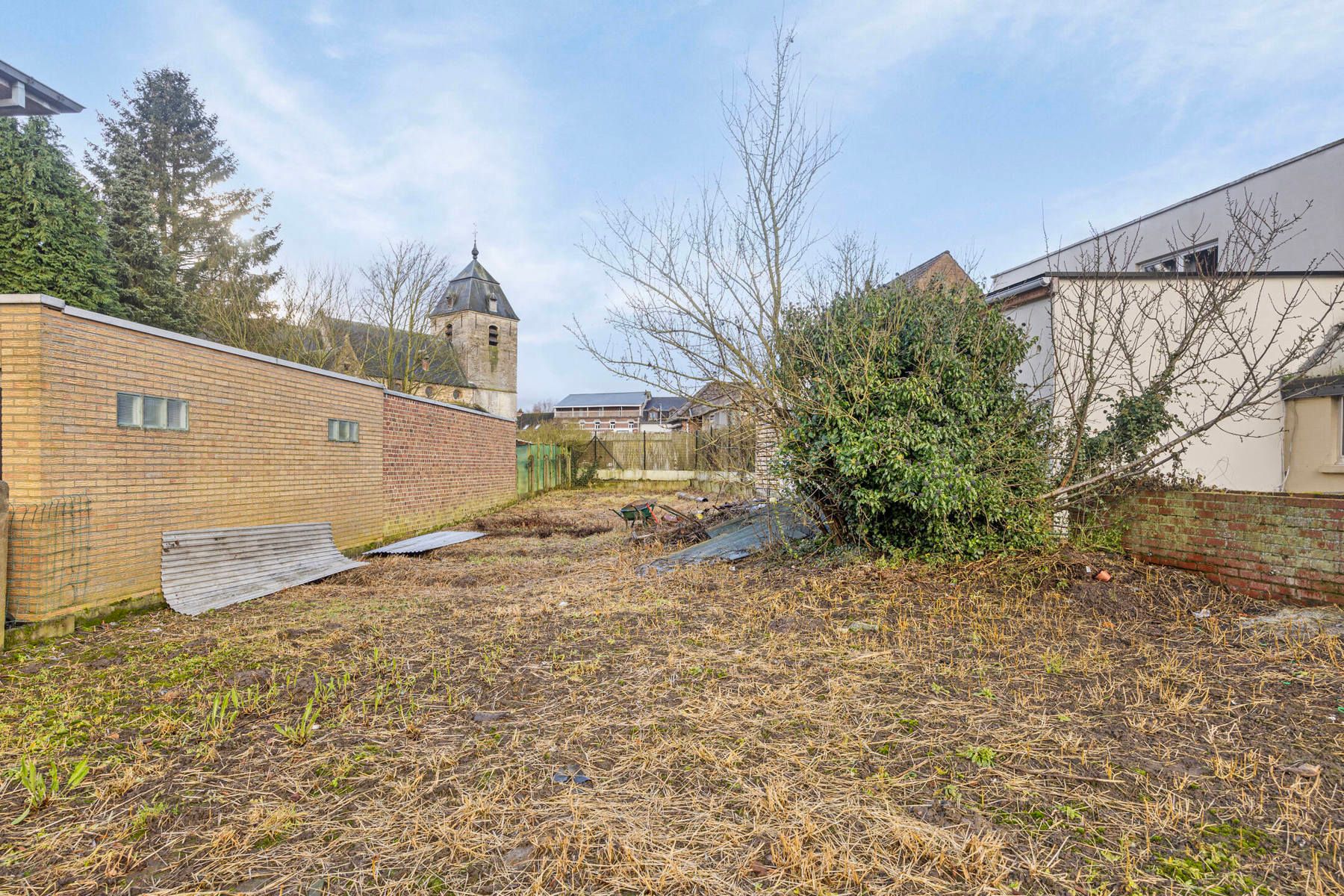 *** ONDER COMPROMIS *** foto 20