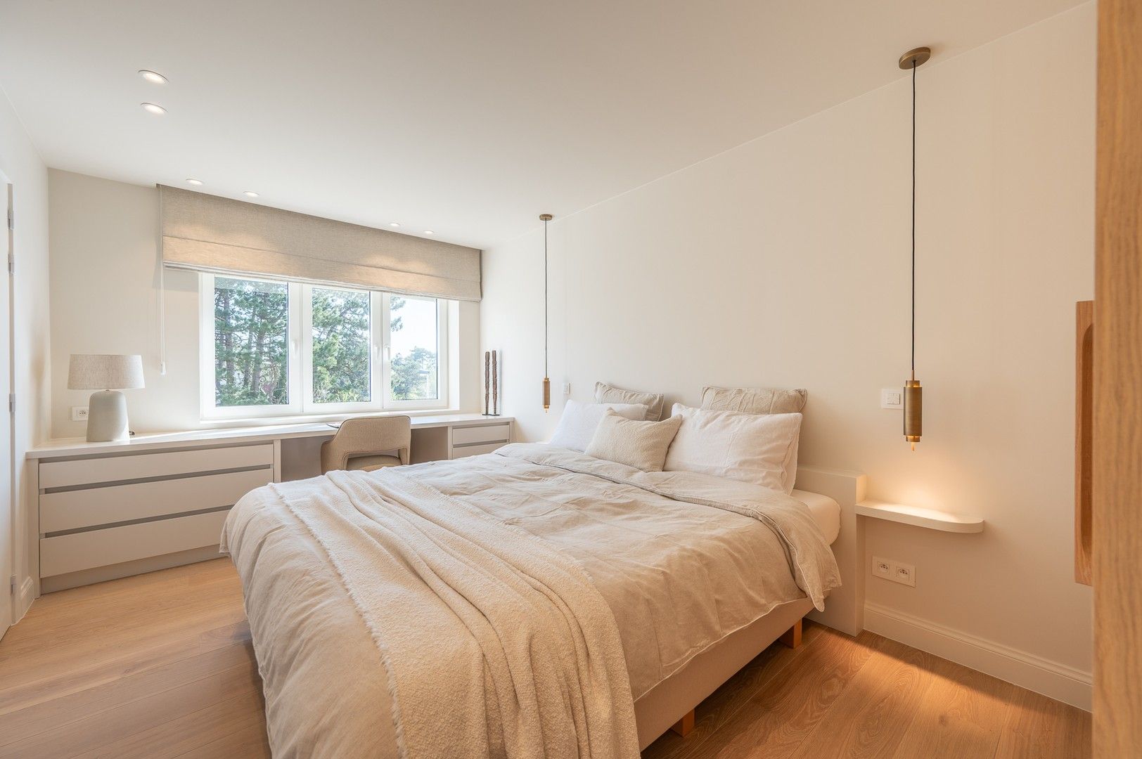 Subliem gerenoveerd hoekappartement met een schitterend zicht op de villa's van het Zoute. foto 18