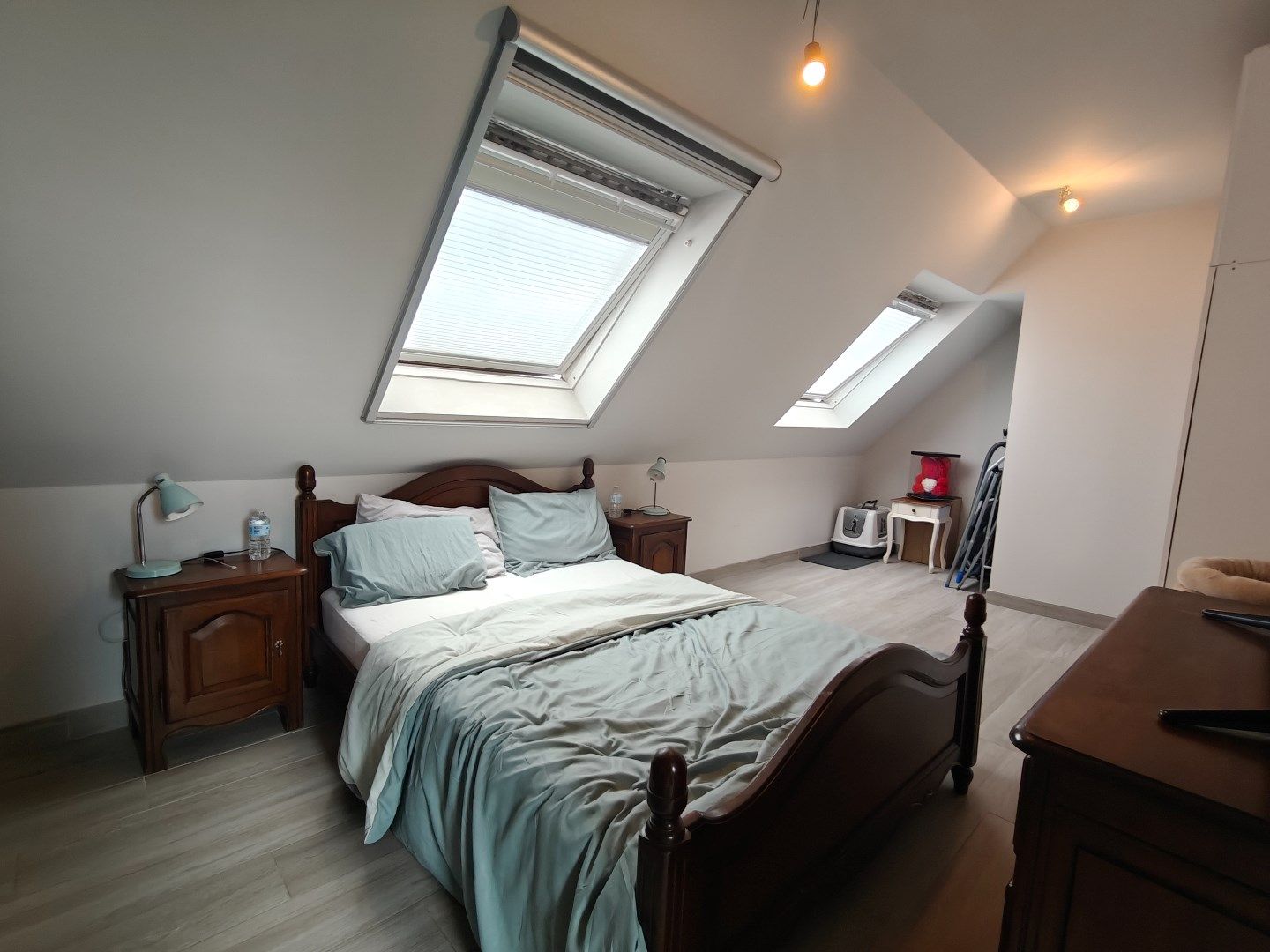 Ruim en modern duplex-appartement met twee terrassen en autostaanplaatsen in Lokeren foto 5