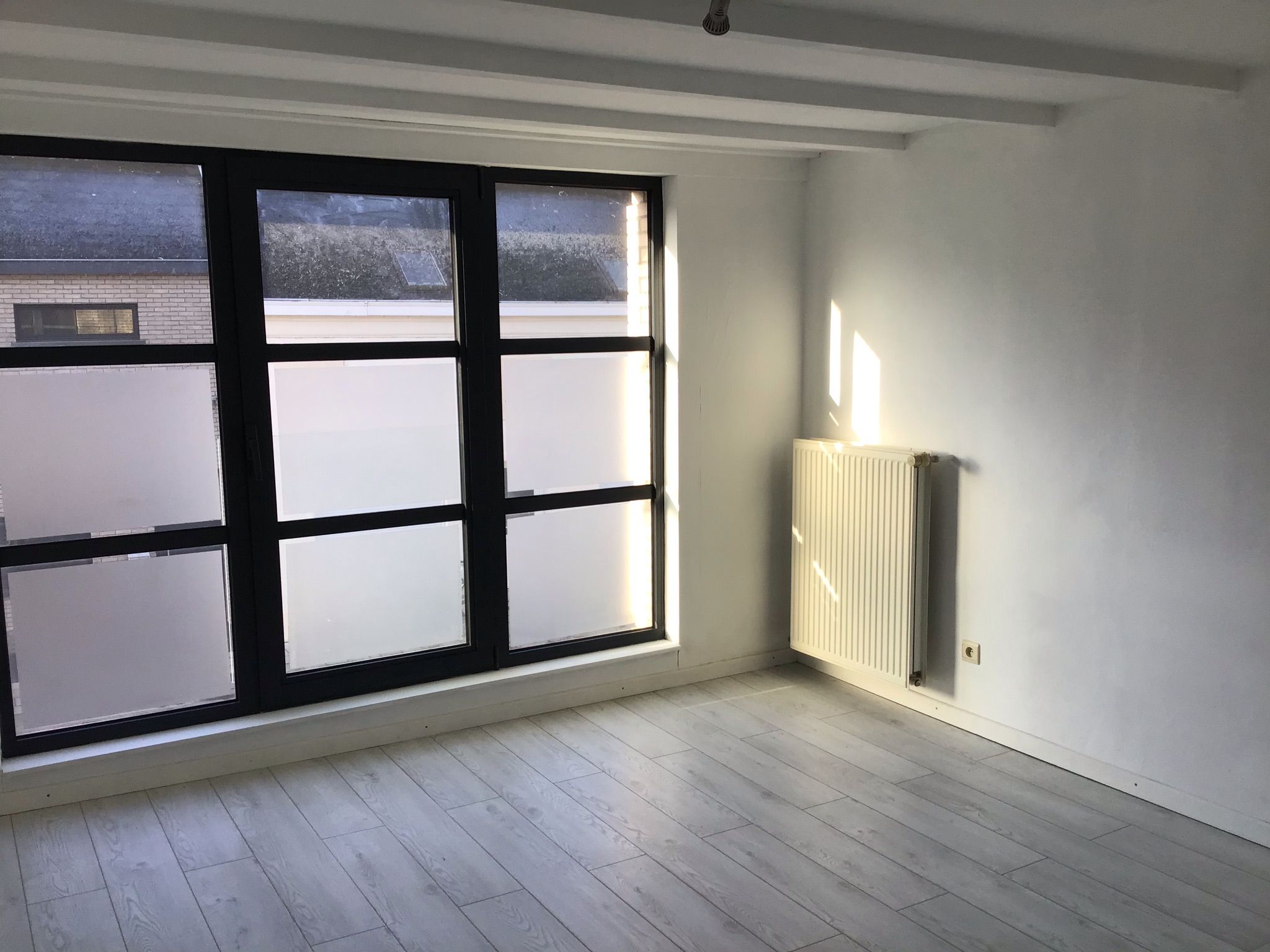 Zeer goed gelegen rijwoning met garage en tuin - Zottegem foto 3