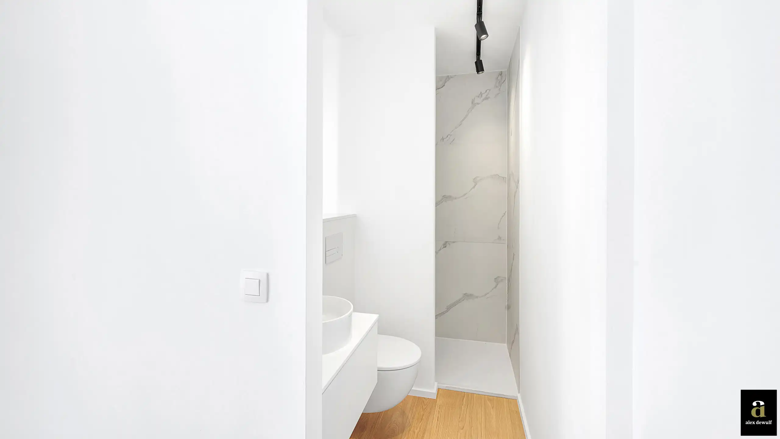 Ruim duplexappartement met vier slaapkamers en zonnig terras in Duinbergen. foto 21