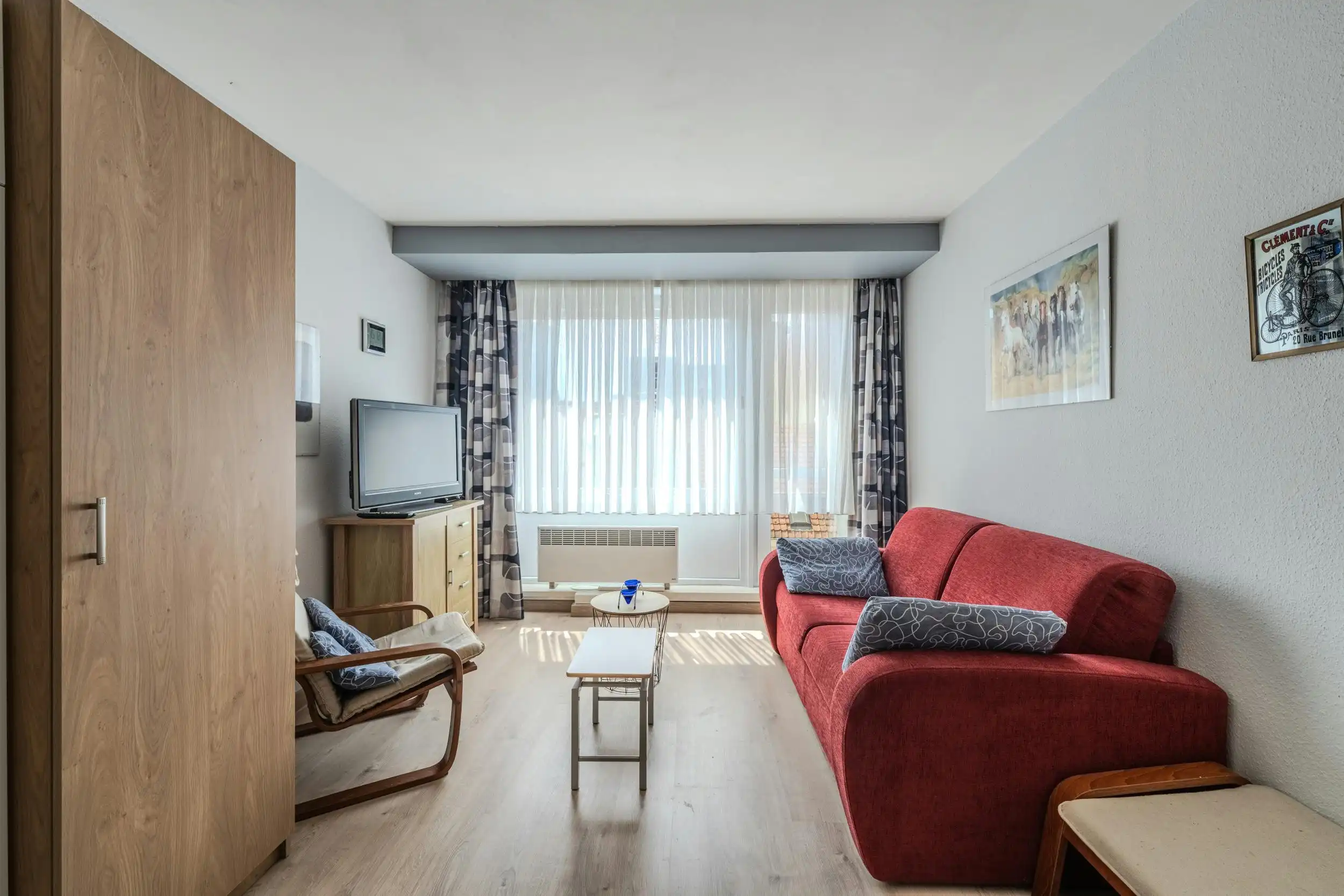 Zonnige studio te koop in het centrum van Middelkerke! foto 10