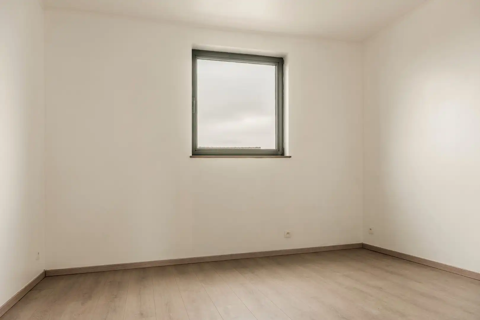 Instapklaar appartement met ruime zonneterras! foto 8