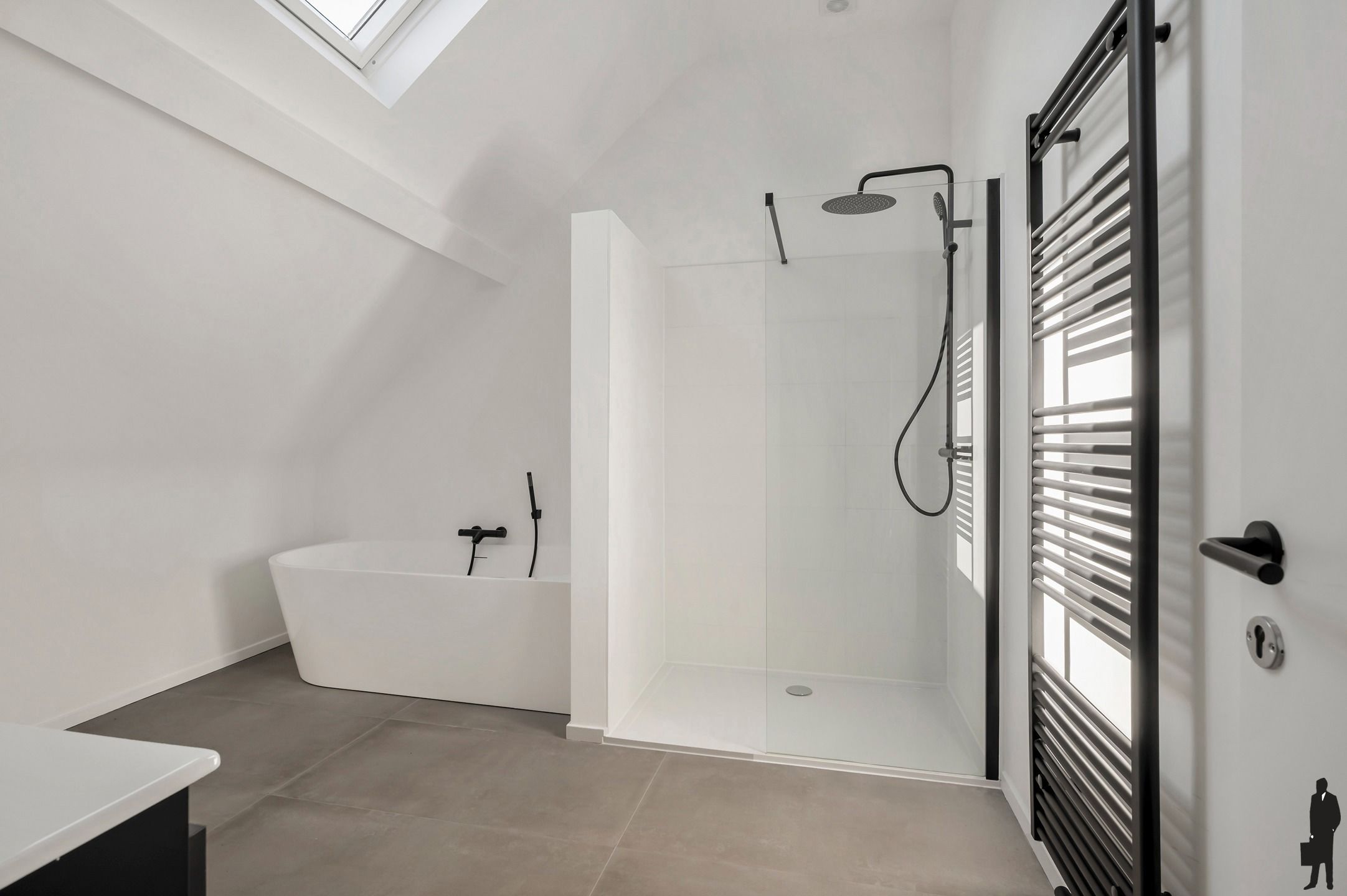 Gerenoveerde woning! foto 19