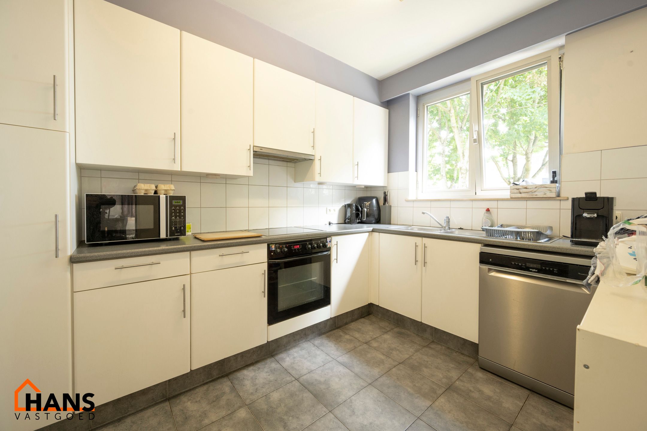 Appartement met garage. foto 4