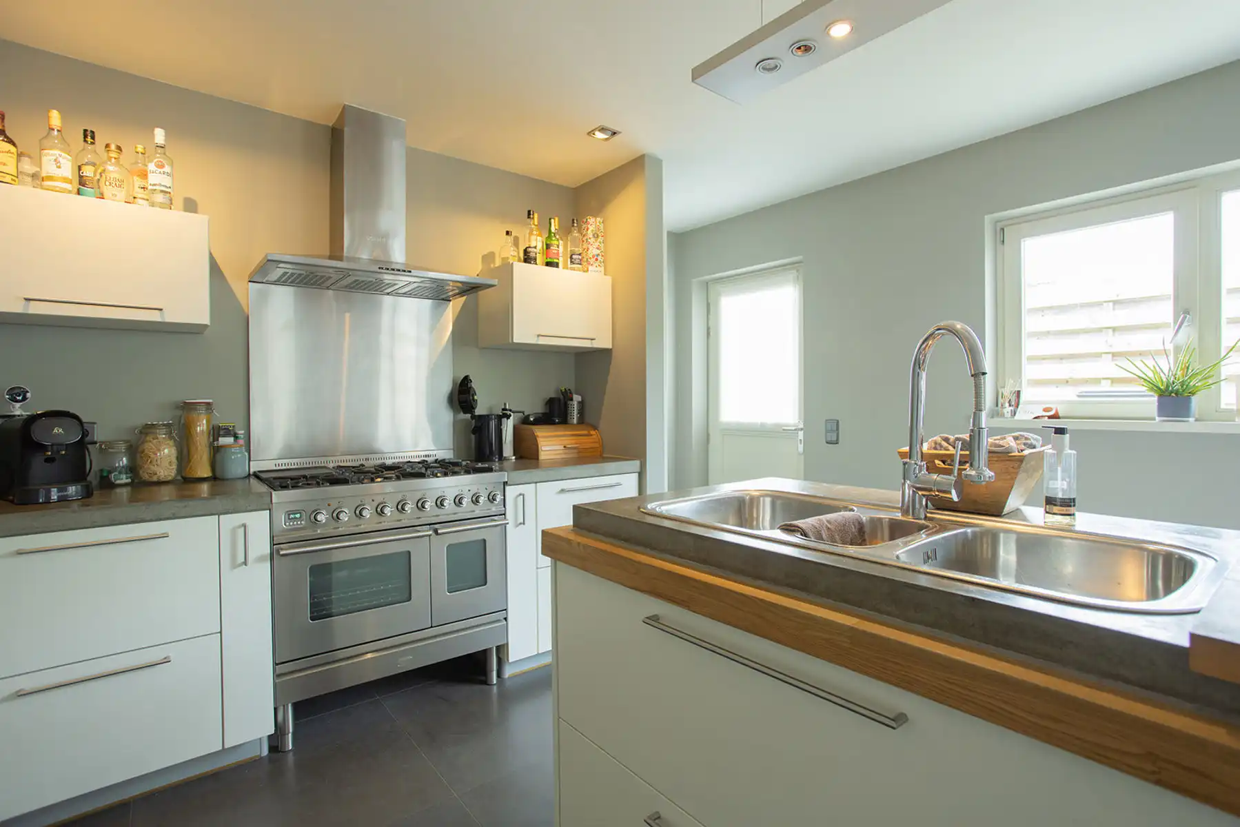 Instapklare laagbouwwoning met zonnige tuin en topligging foto 5