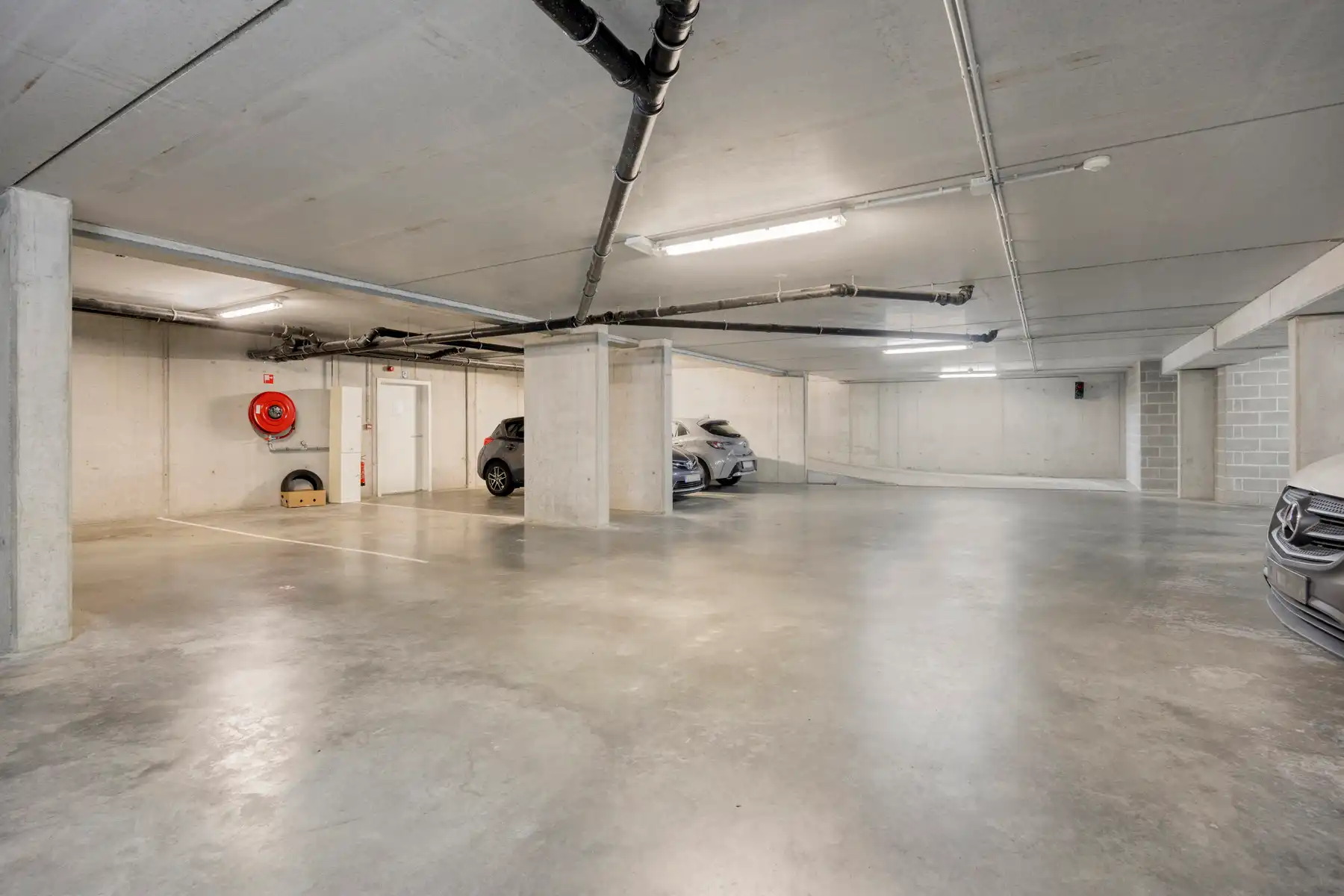 Recent 3-slaapkamerappartement met terras in Wemmel foto 17
