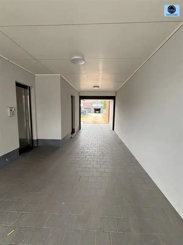 Parking/Garagebox foto 3