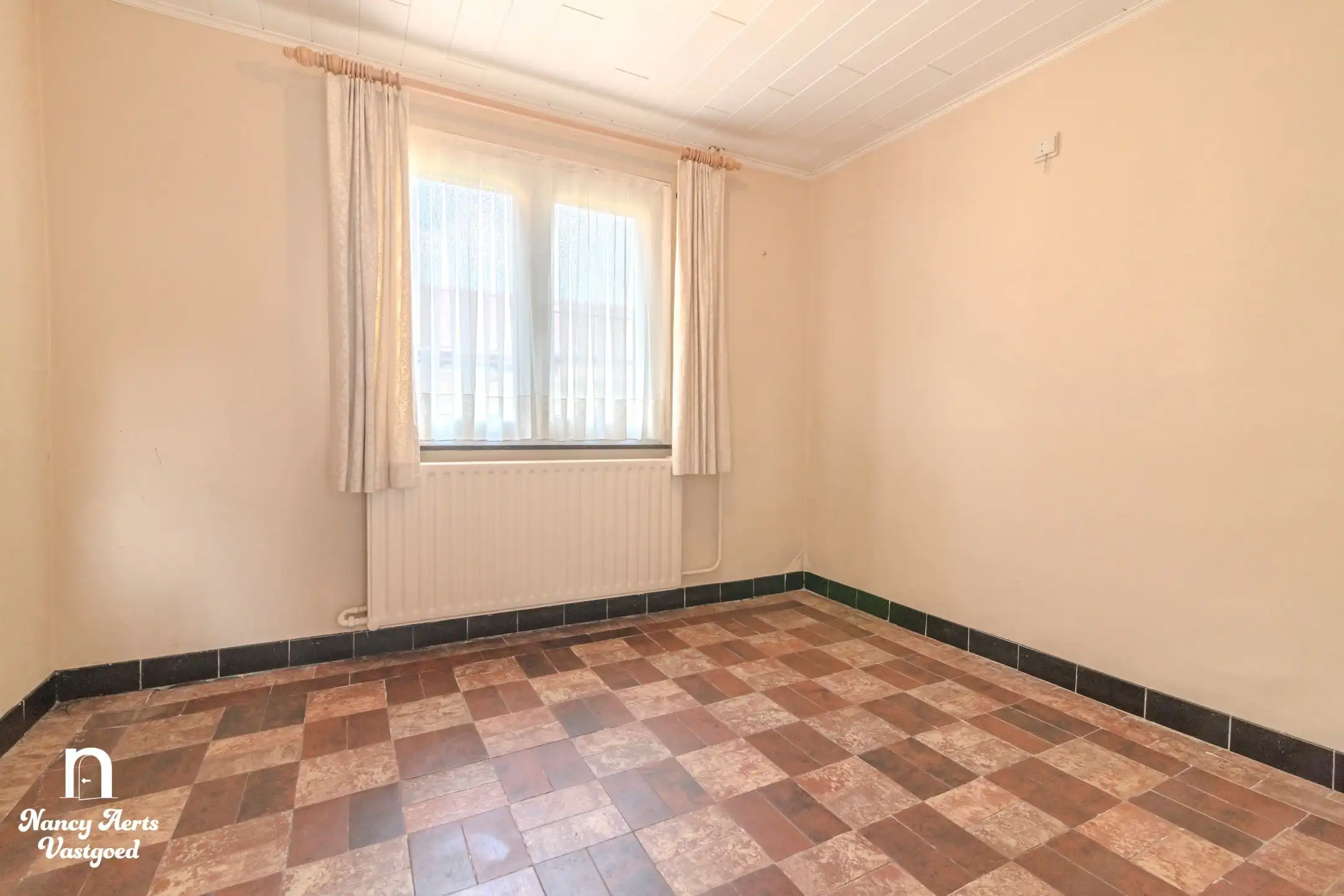 Charmante gezinswoning met mogelijkheden op royaal perceel foto 39