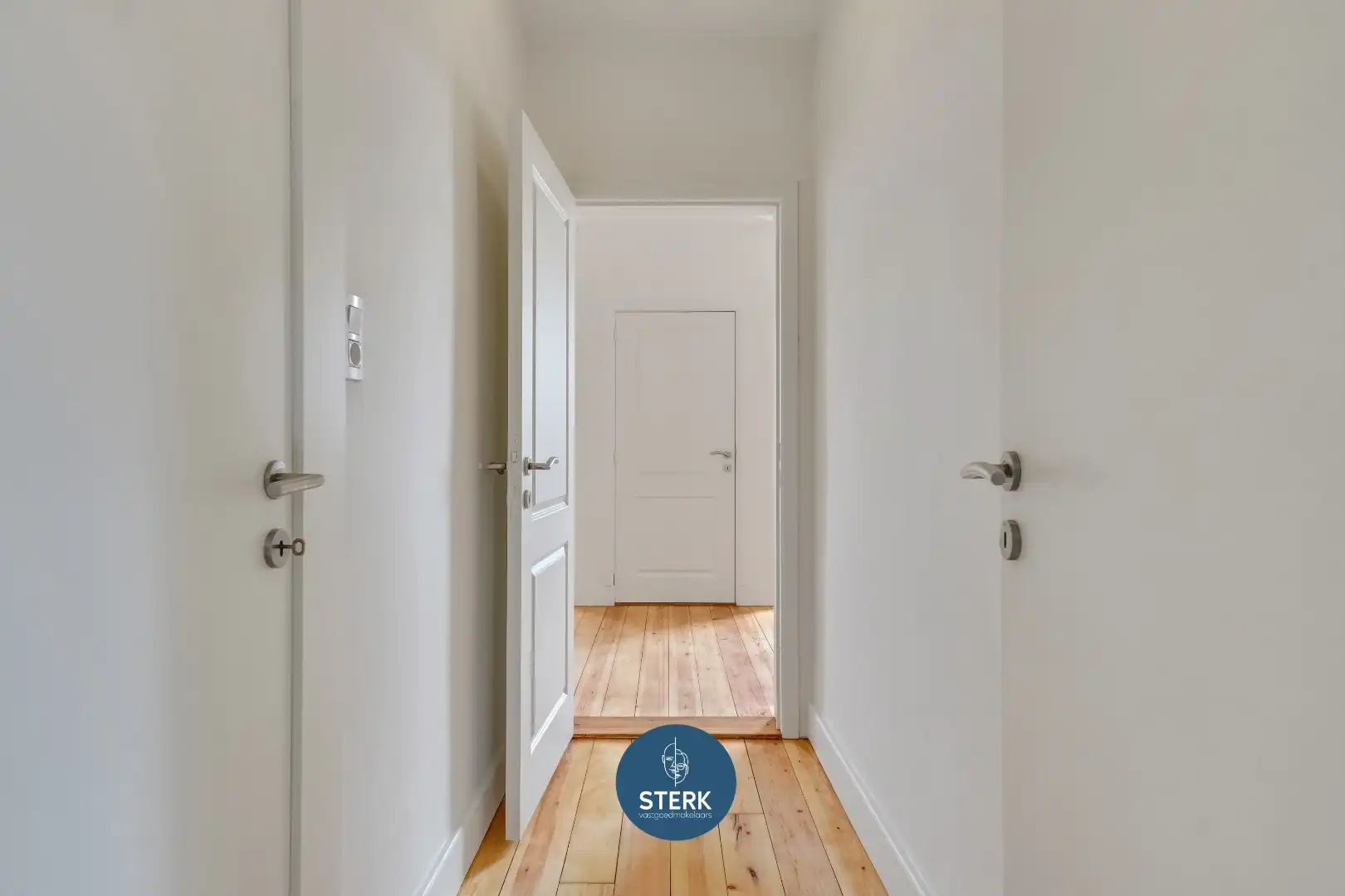 GEZINSWONING MET EEN BEWOONBARE OPP. VAN 206 M² NABIJ CENTRUM LANAKEN !  foto 12