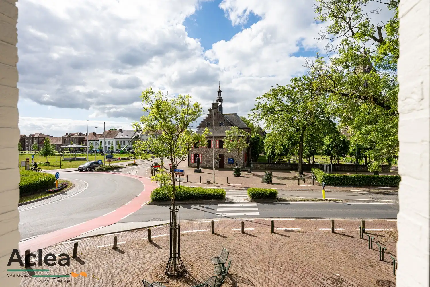 Ruime woning in het centrum van Kaprijke foto 41