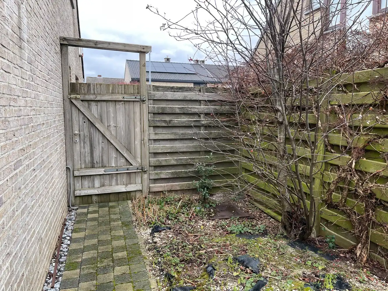 Woning met twee slaapkamers en tuin foto 8