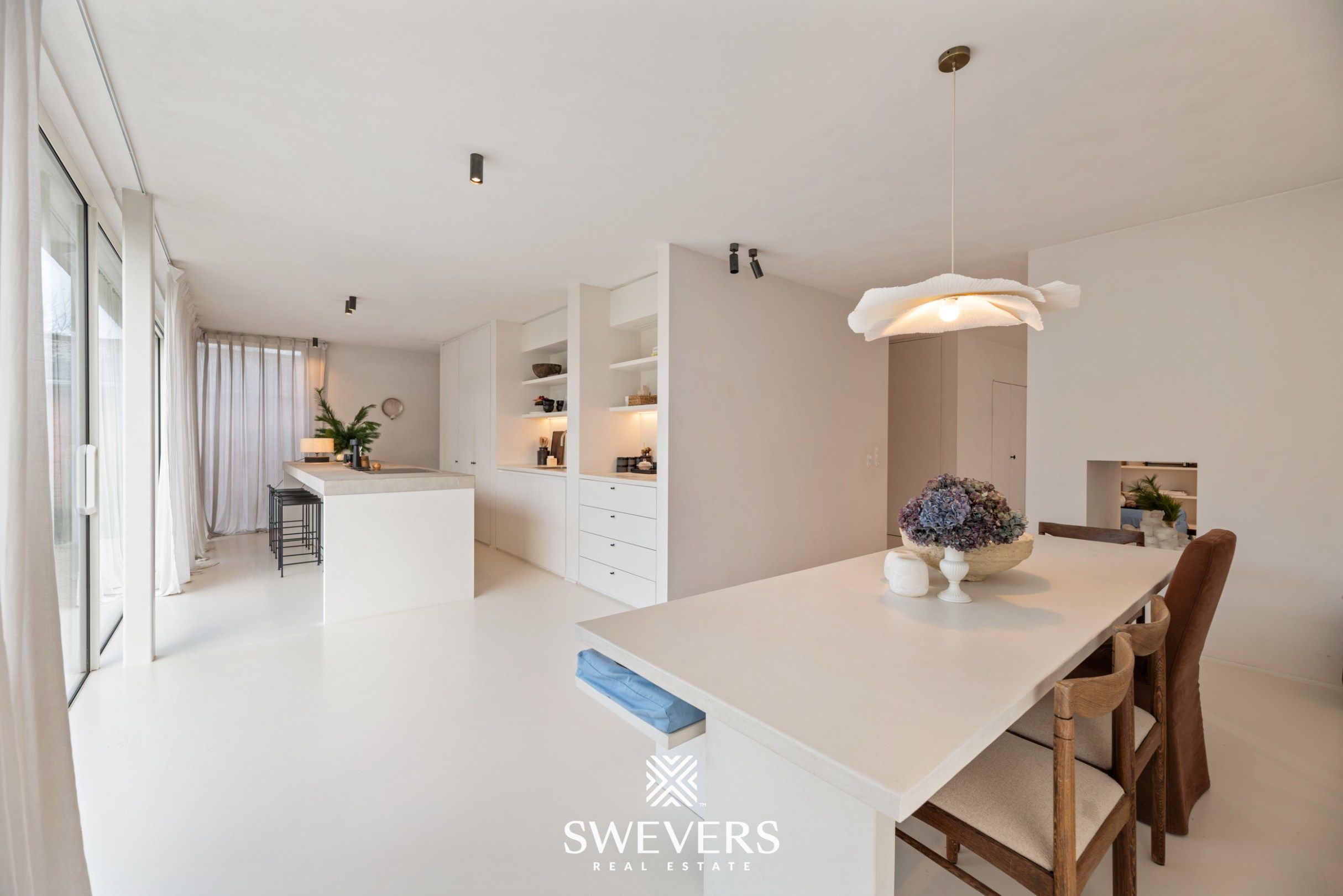 Uitzonderlijk gerenoveerde woning op 9a15 in het rustige Mol-Wezel foto 6