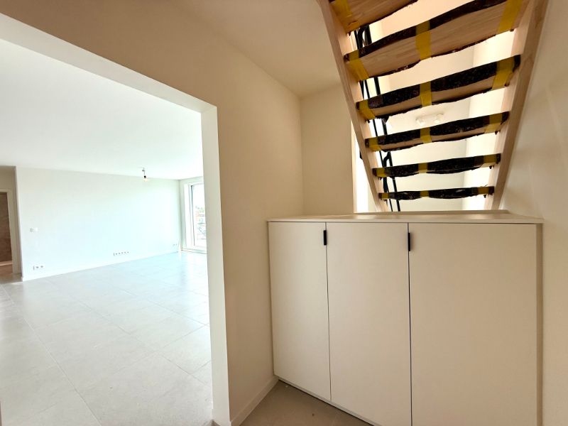 Prachtige nieuwbouwduplex met 3 slaapkamers, 2 badkamers en zonnig terras foto 15