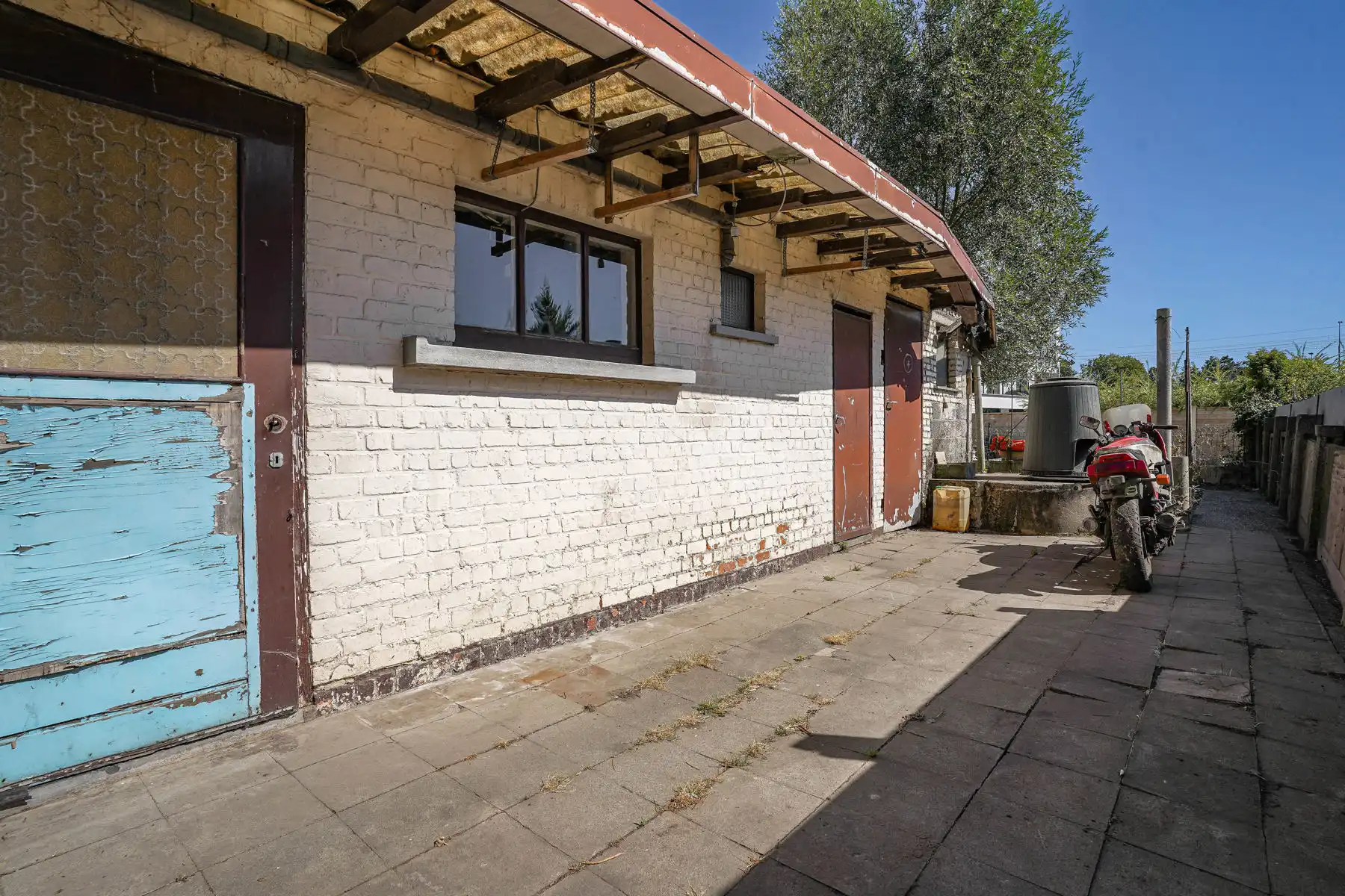 Te renoveren rijwoning met tuin te Kapelle-op-den-Bos foto 22