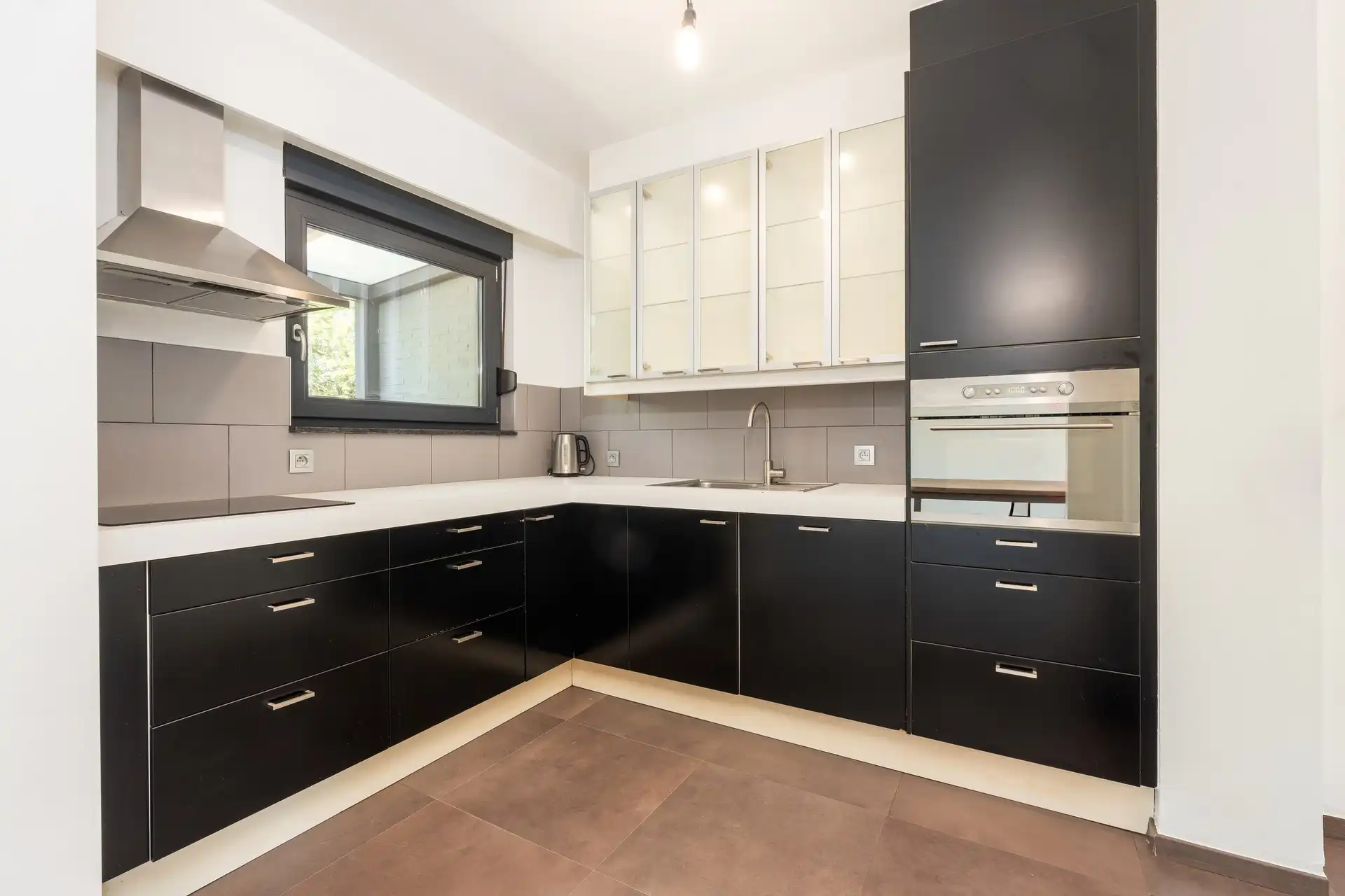 Energiezuinige bel etage woning met 3 slaapkamers gelegen in een groene omgeving foto 10