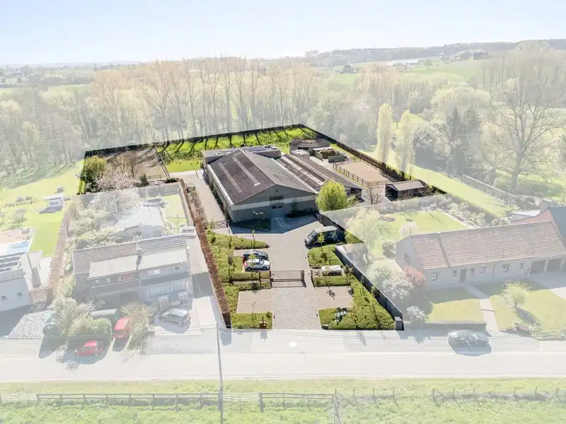 Moderne villa met hippisch complex op 15.856m²  foto 46