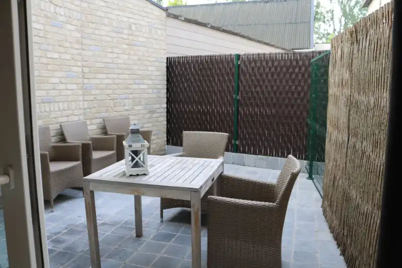 Landelijk gelegen woning, echte aanrader!! foto 9