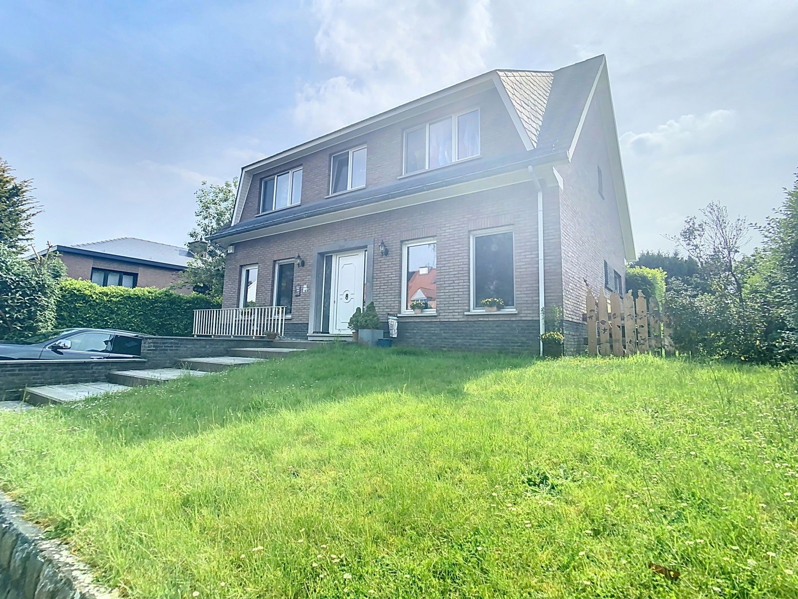 Villa te huur foto {{pictureIndex}}