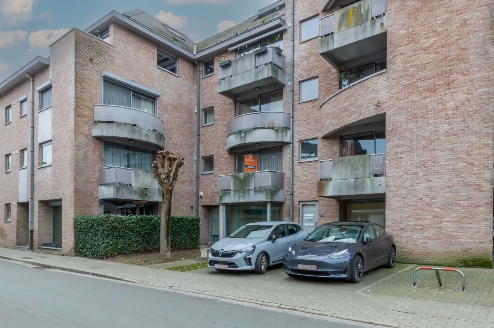 APP MET 2 SLP, TERRAS, STAANPLAATS & KELDER! foto 4