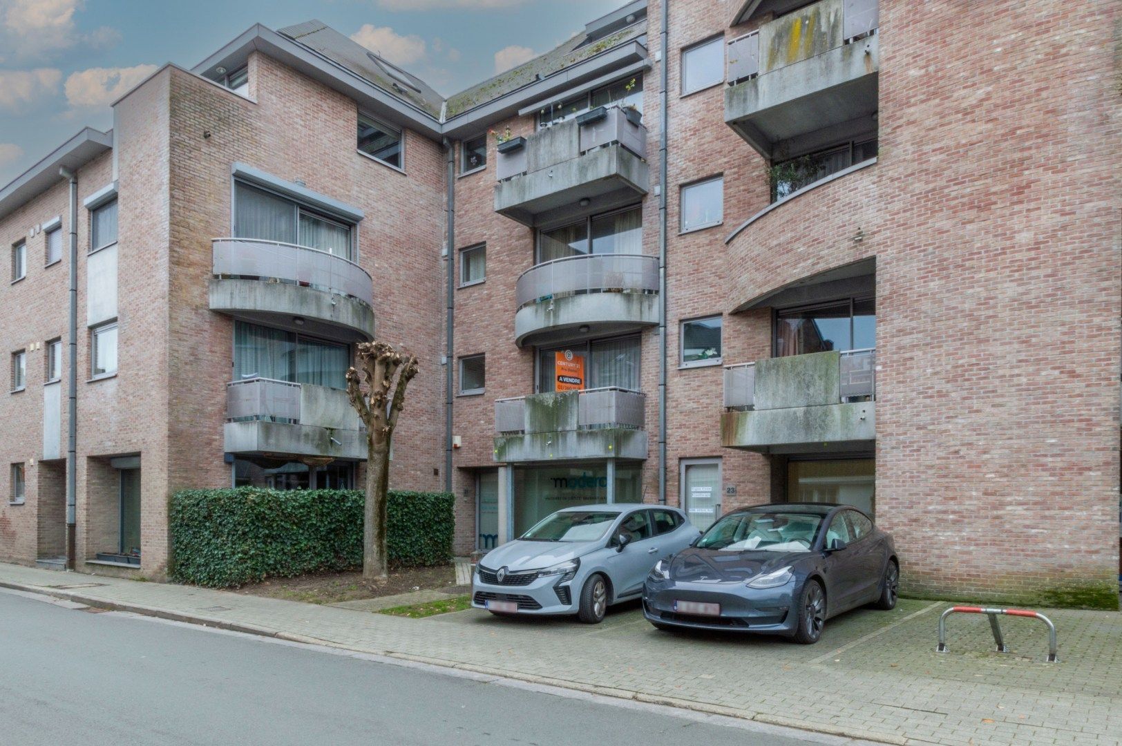 APP MET 2 SLP, TERRAS, STAANPLAATS & KELDER! foto 4