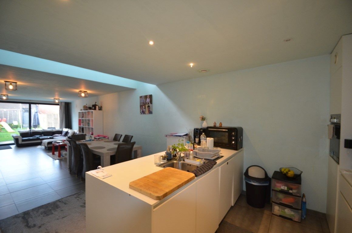 Centrumwoning met 3 slpk en garage foto 3