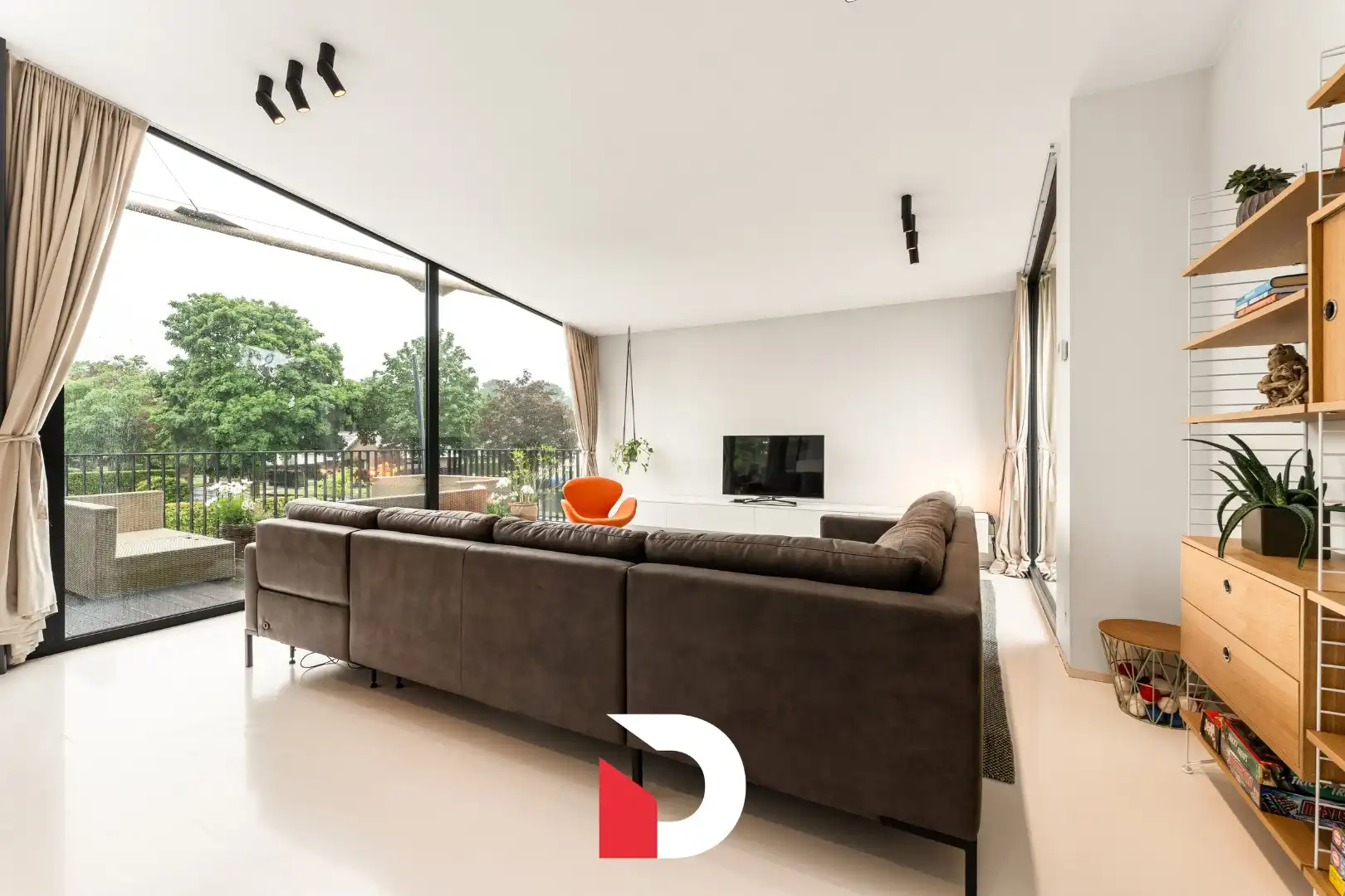 Unieke tijdloze villa met 3 tot 4 slk op leuk perceel in Sint-Andries foto 12