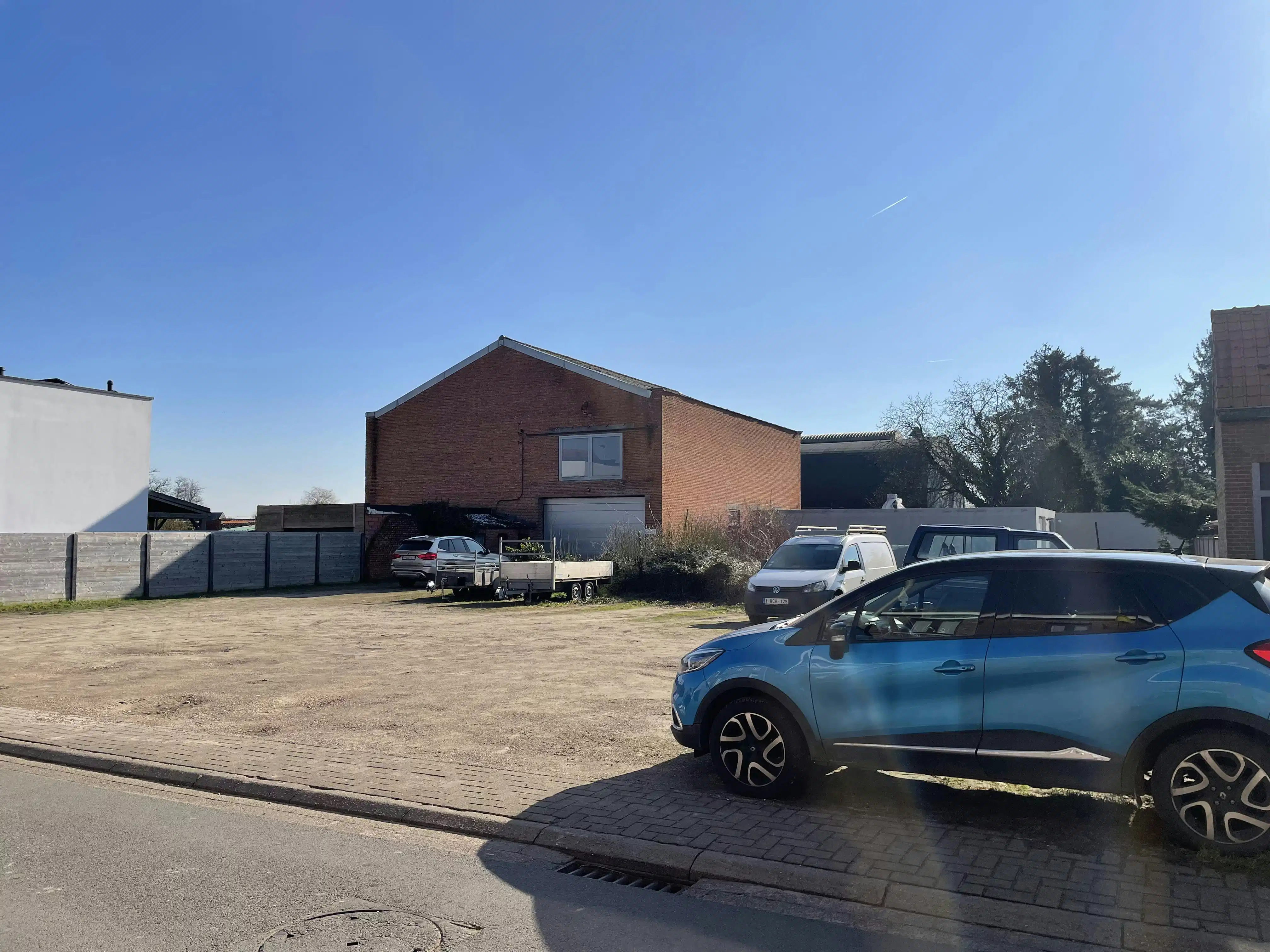 bouwgrond voor woningbouw met opslagplaats foto 7