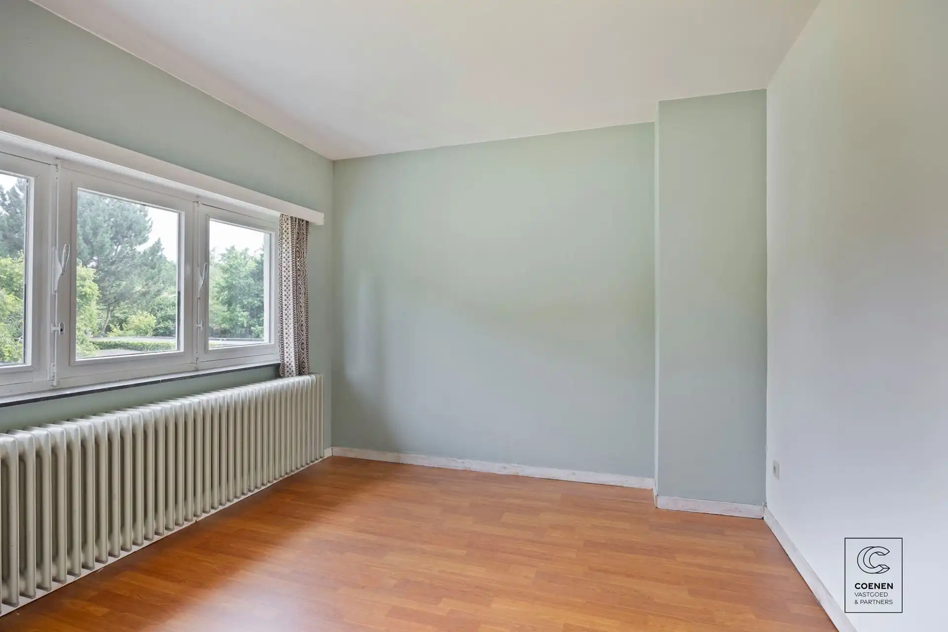Grondig te renoveren woning op een schitterende locatie! foto 10