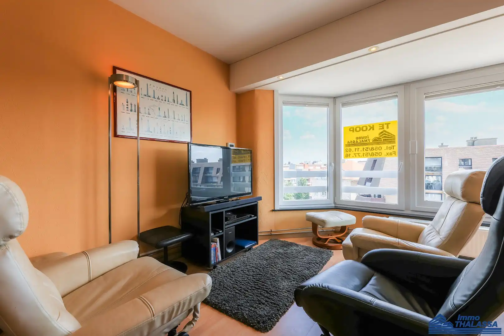 Gemeubeld appartement met extra studio foto 25