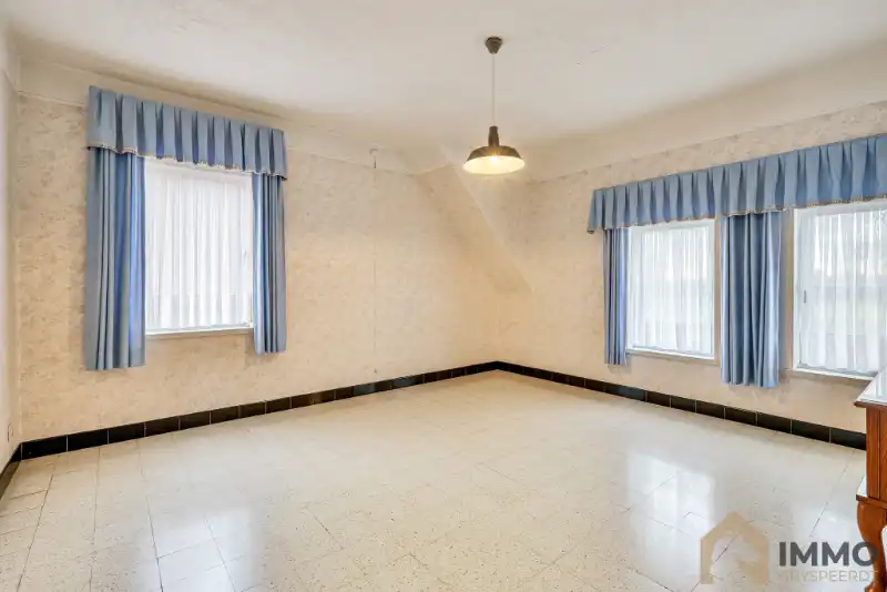 Te huur te Ledegem woning met 3 slpks, tuin, garage foto 11